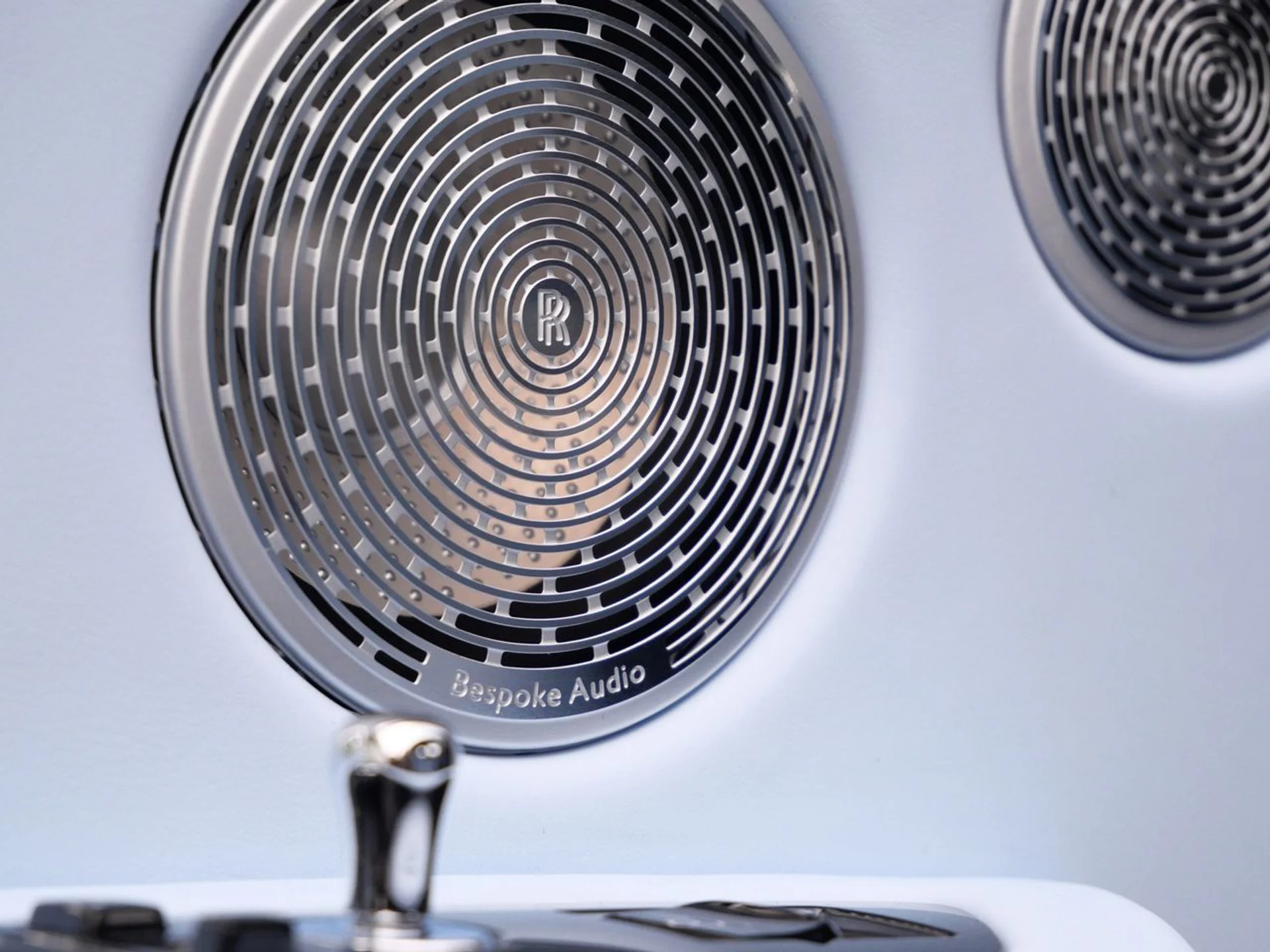 mph024_863923935_b82352eb6de3b73c55c3376e14fe1619x_964f569339