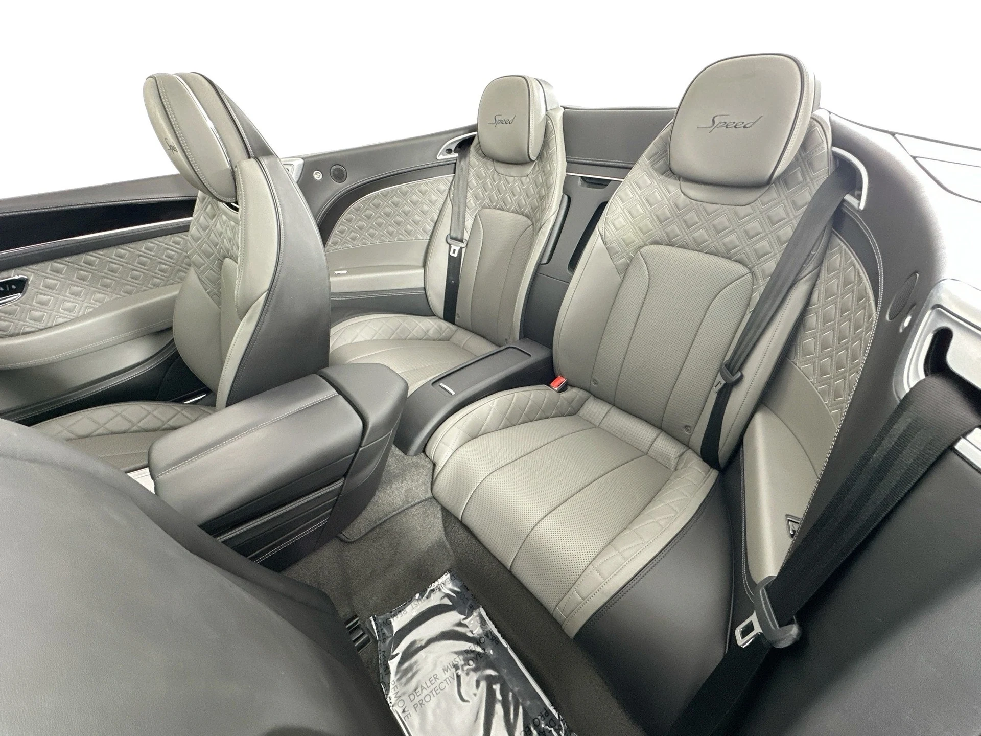 mph024_86547721_25_8ade7cebe1