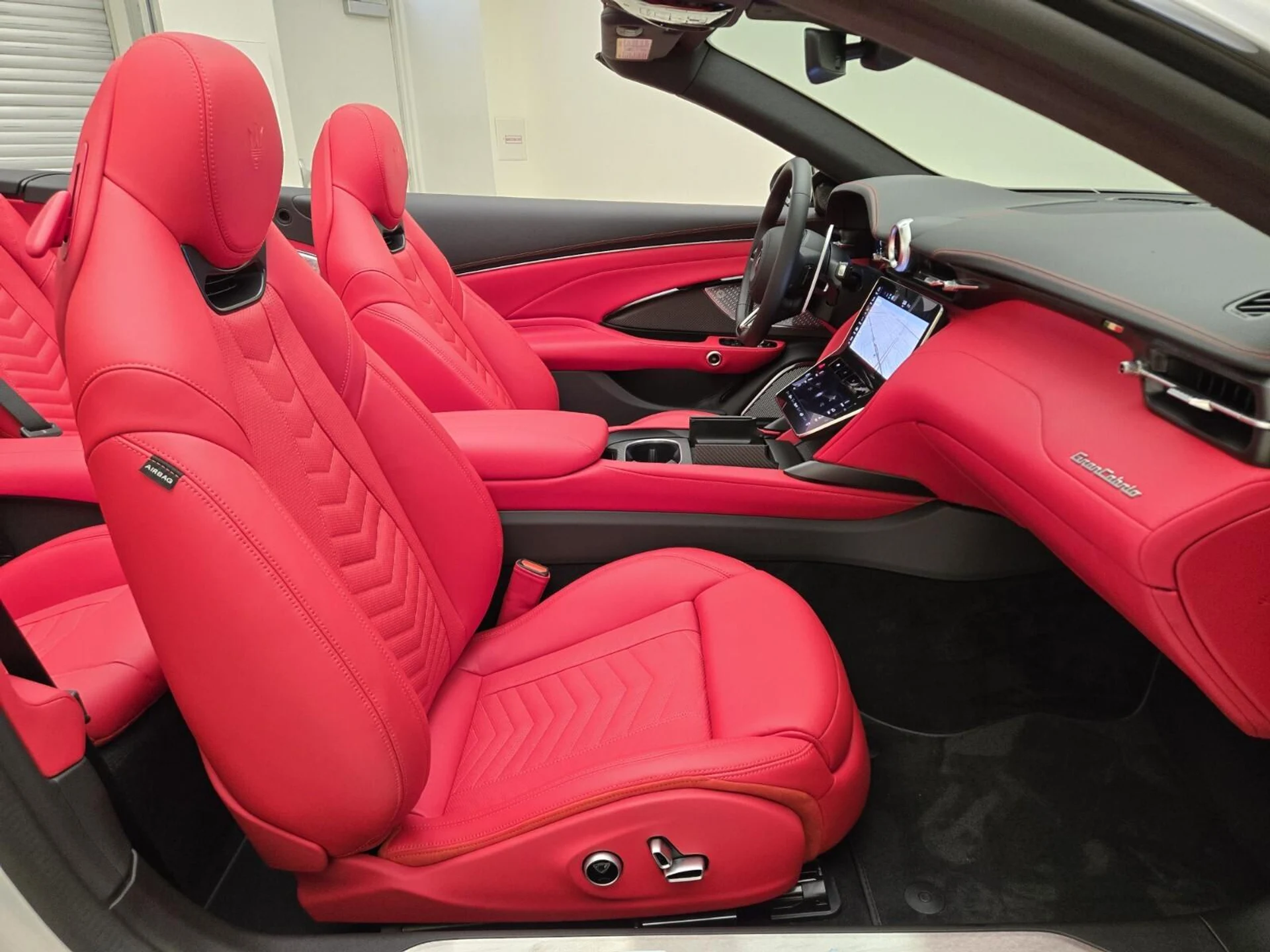 mph024_865712309_New_2026_Maserati_Gran_Cabrio_1784178991_a194cfdaf1