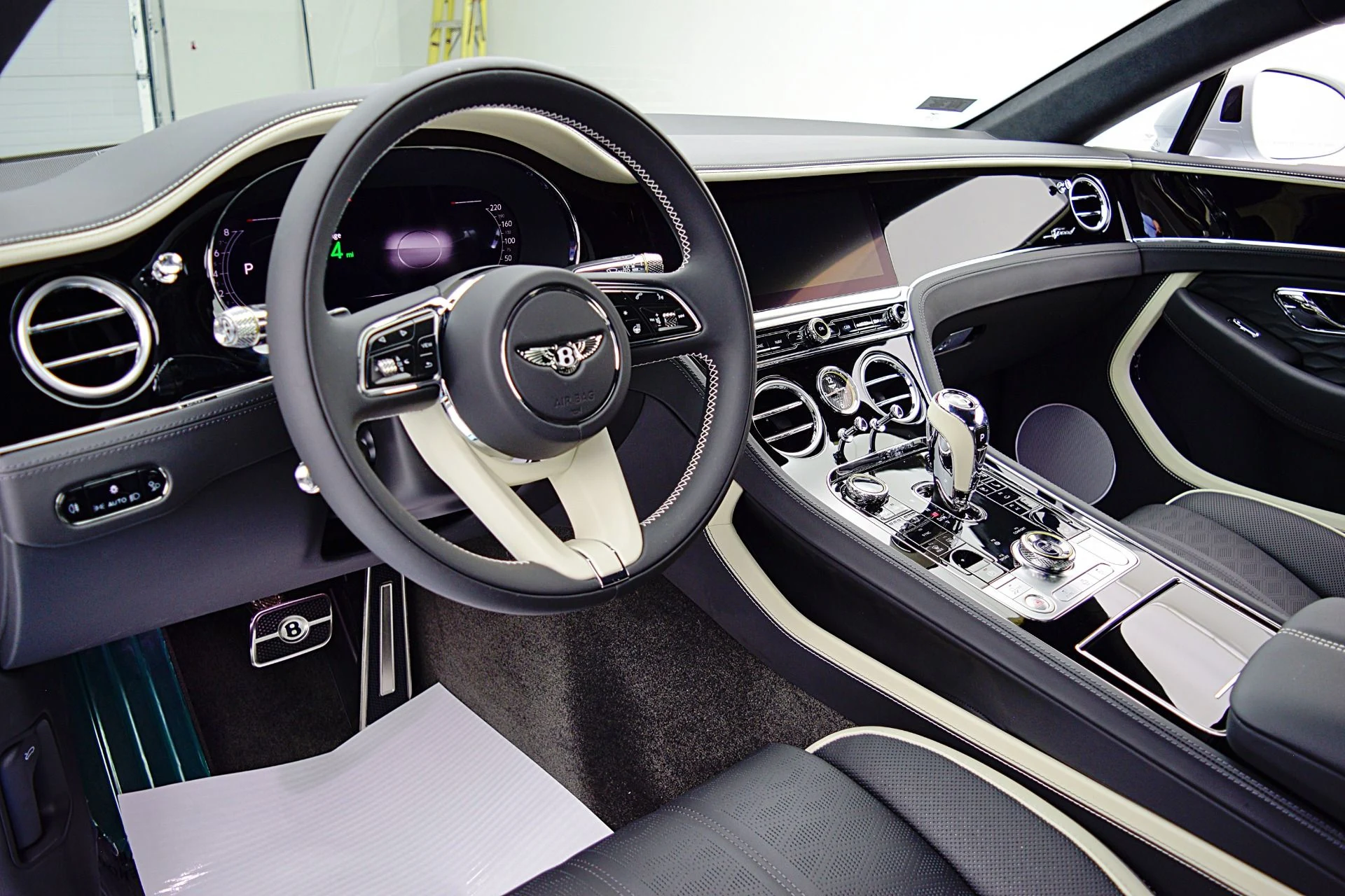 mph024_867743707_Used_2025_Bentley_Continental_GT_Speed_LEASE_OPTIONS_AVAILABLE_5e49559b77