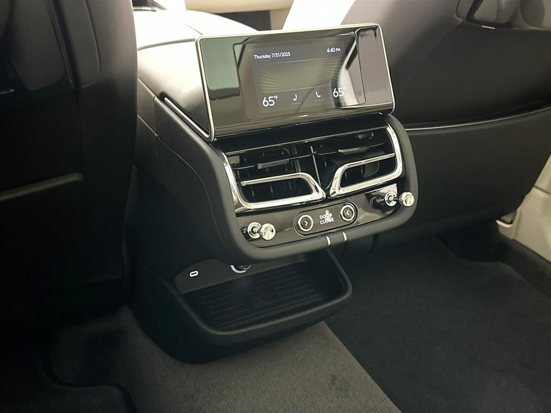 mph024_873215578_25_a855bbaaa7