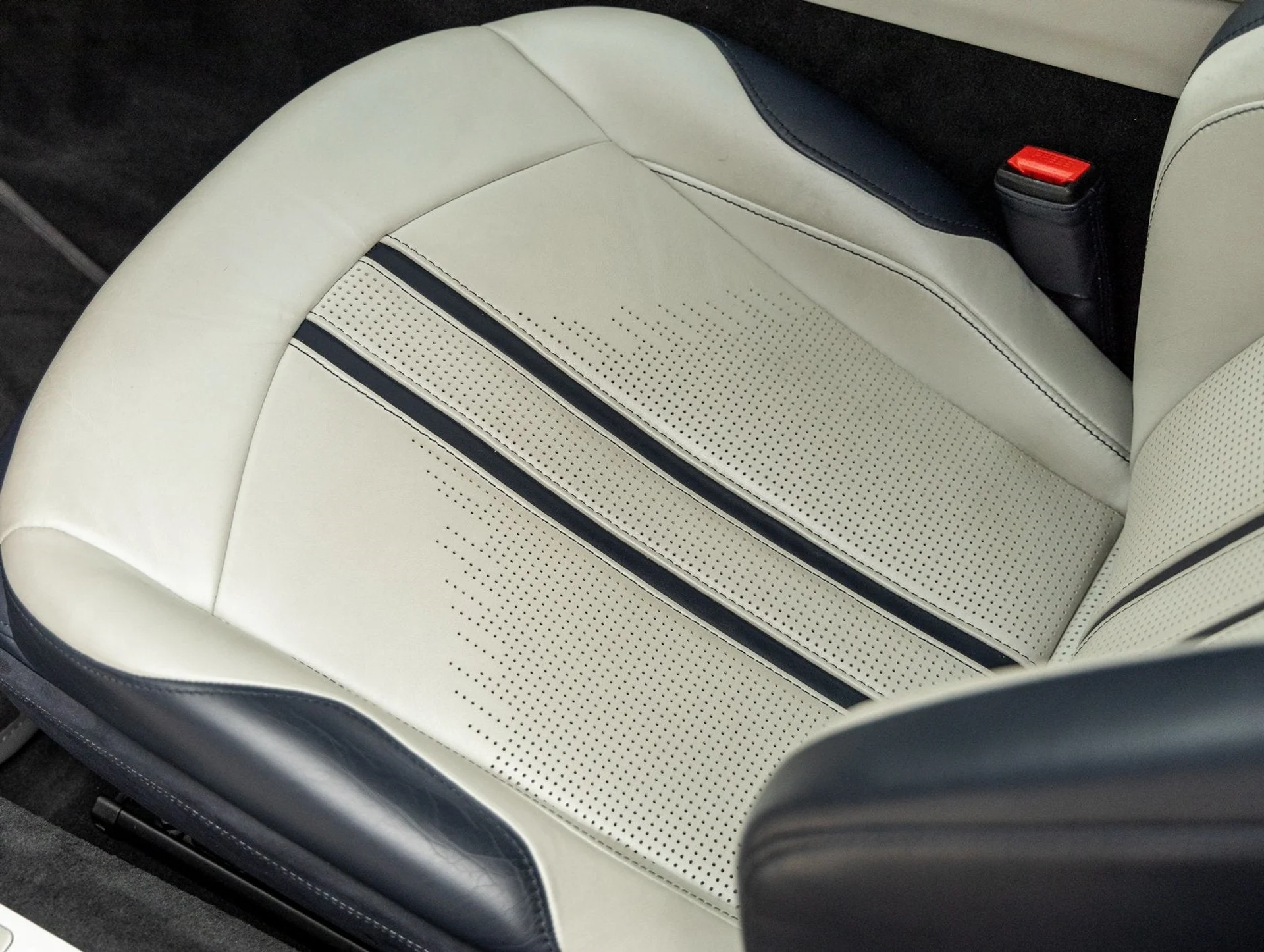 mph024_874694375_25_71555bb4ce