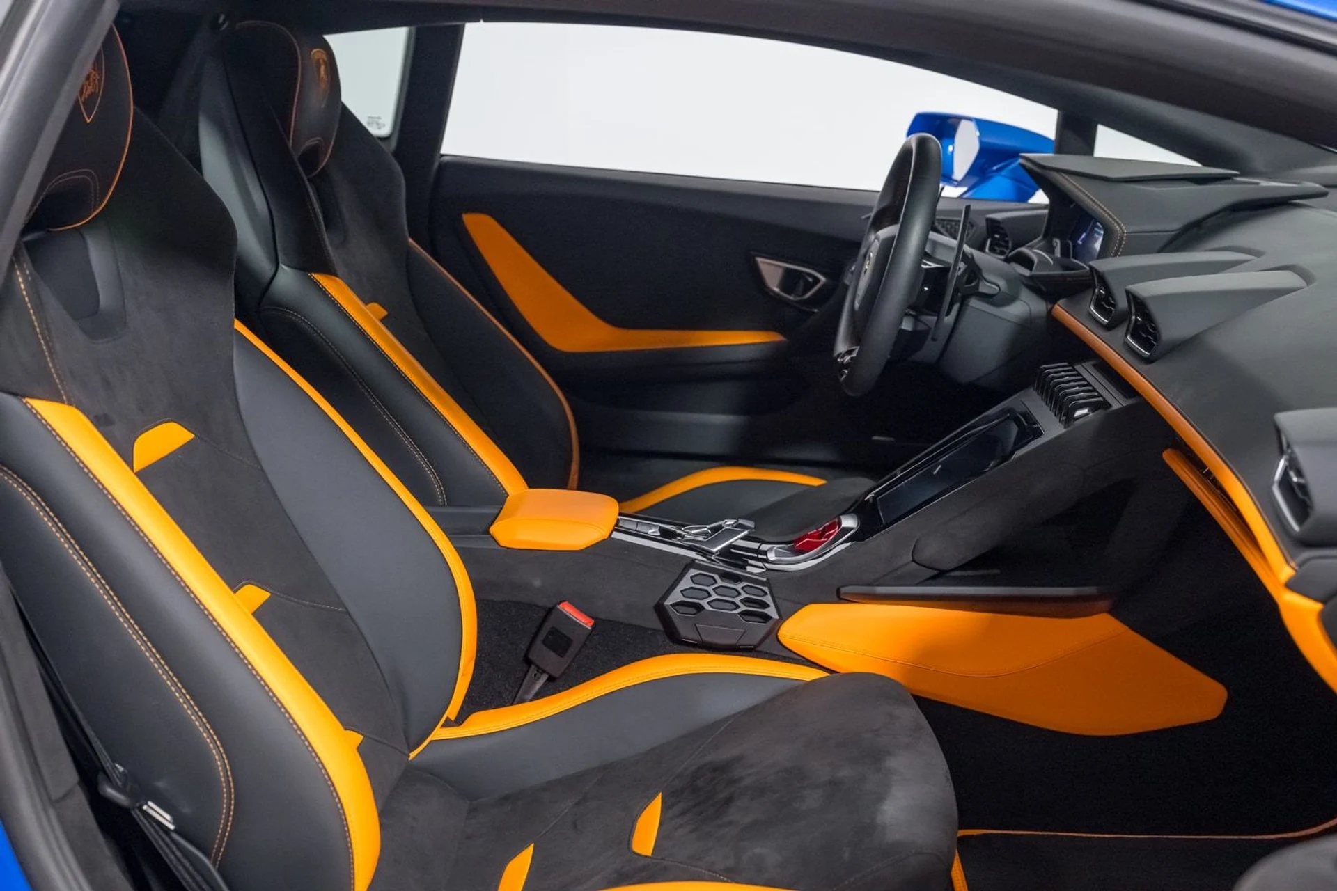 mph024_878832202_90656e16c8fd476bb94da41cbe8b9bae_63f50346c8