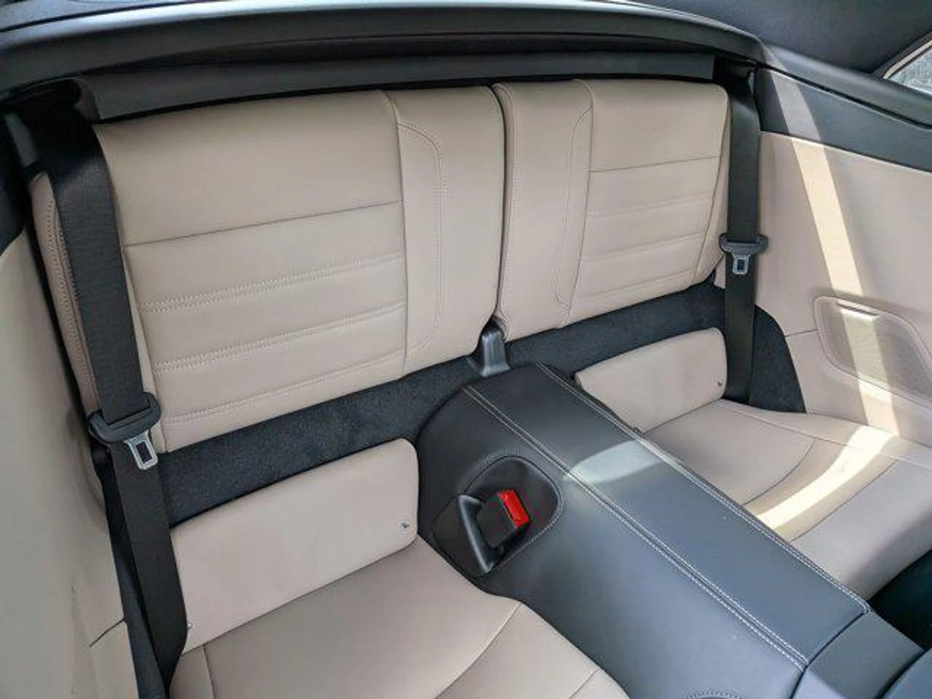 mph024_886081132_LB_3xb_O_Ydtwc_De_MNP_Au_B0kyj_M_Sc_758e1d8066