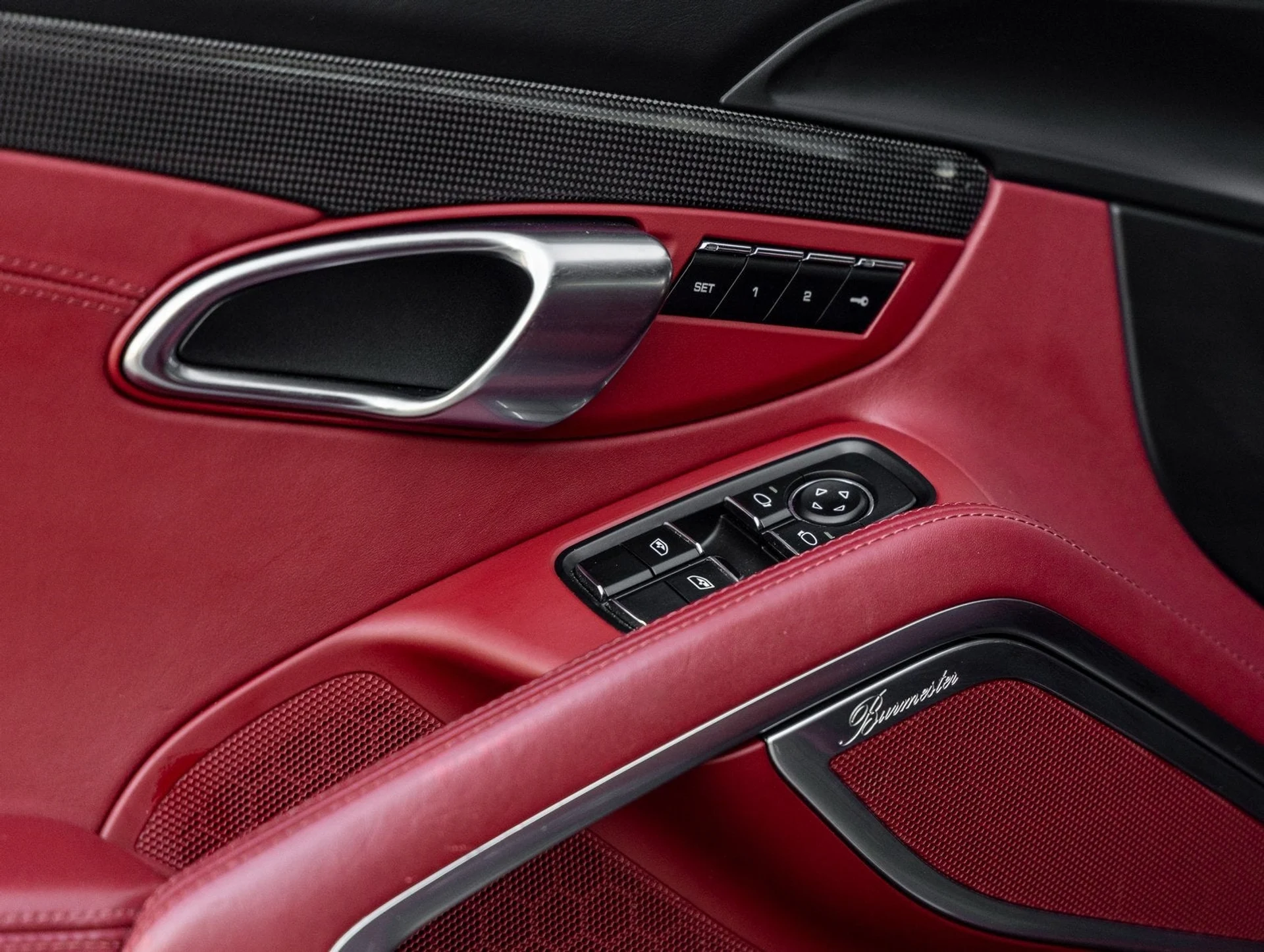 mph024_887602842_25_1433c8a57b