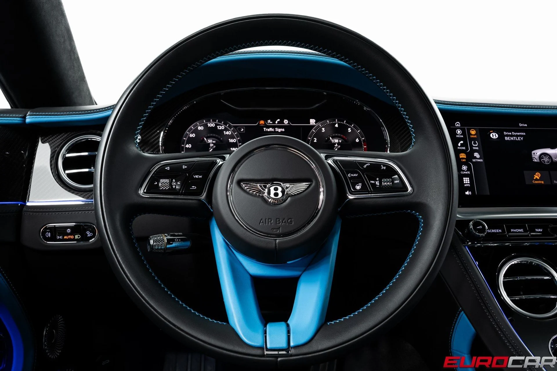 mph024_888412909_image_25_5bcd139476