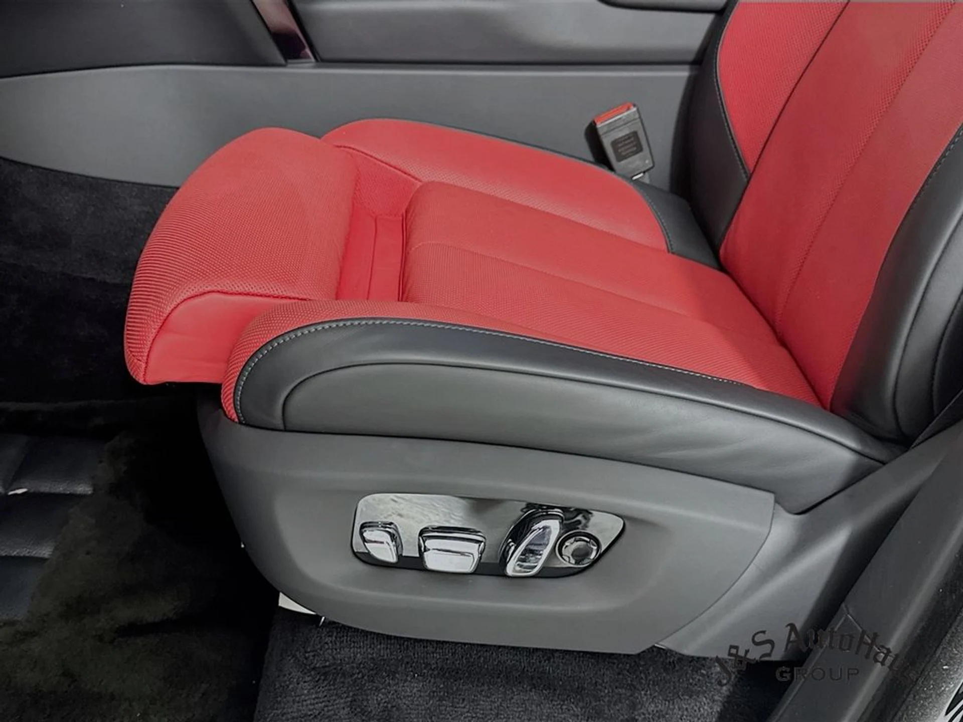 mph024_889720650_hrnyz6j98caqfp2ih7untfe5q1d5_9927019112