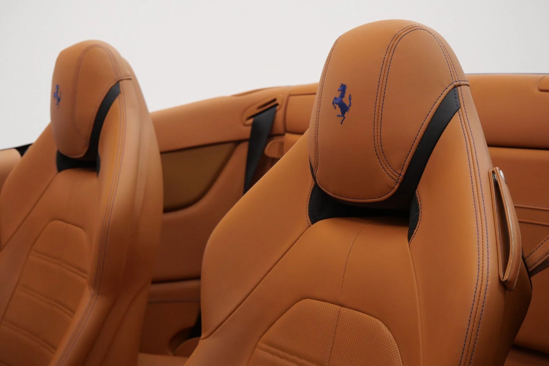 mph024_890315454_Used_2017_Ferrari_California_T_553_Horsepower_Ventilated_Seats_Low_Miles_1780071789_d996a37062