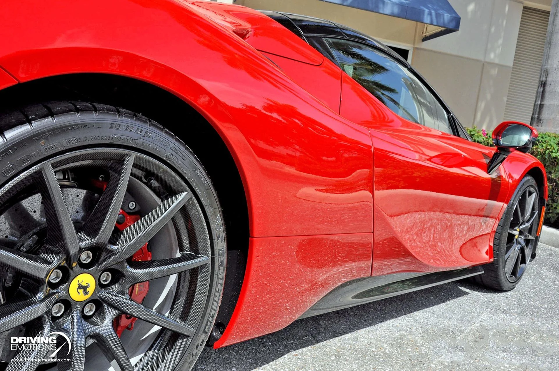 mph024_894370036_860_p25_l_ad0491961e