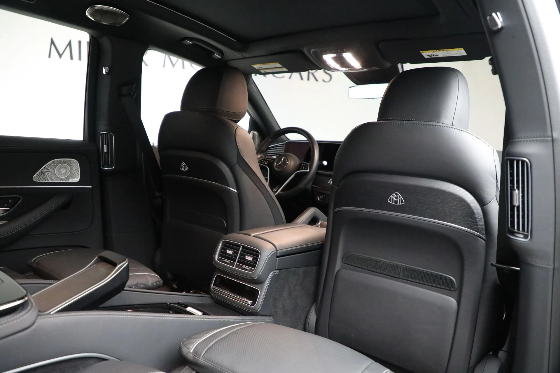 mph024_898923856_Used_2024_Mercedes_Benz_Maybach_GLS_600_4_MATIC_1763566365_ad5681cb5e