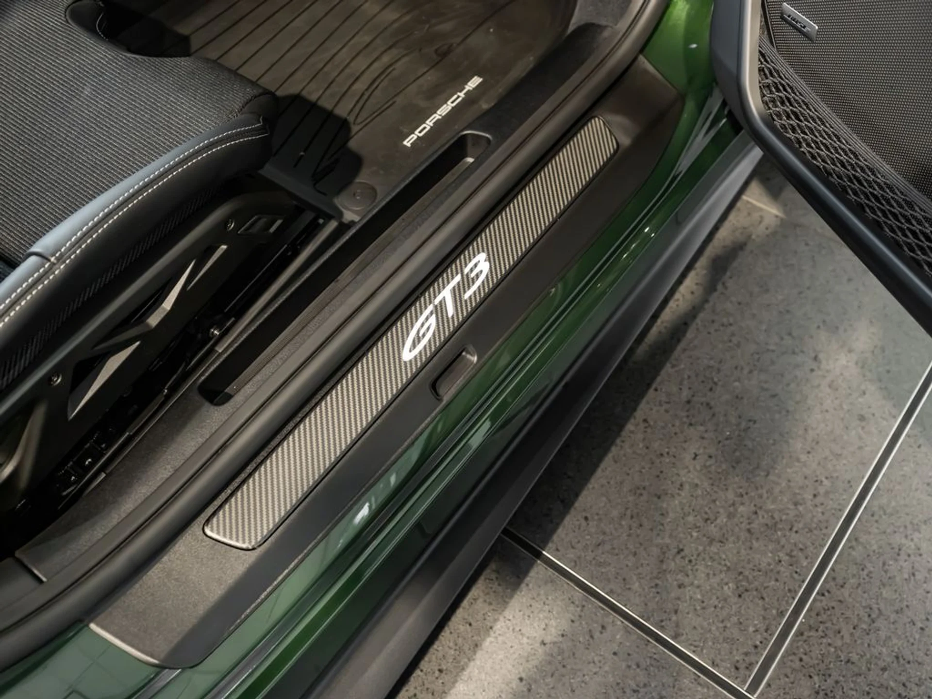 mph024_900197558_381a9f0e7c839e34c7897f1f2e7d1da2_a886d75010