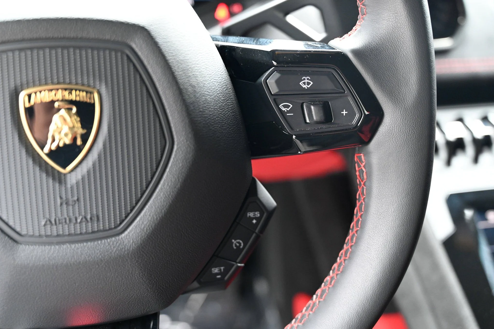 mph024_900749740_ea6108a212c44f8a8fc936d220441fb9_ebfc292d74