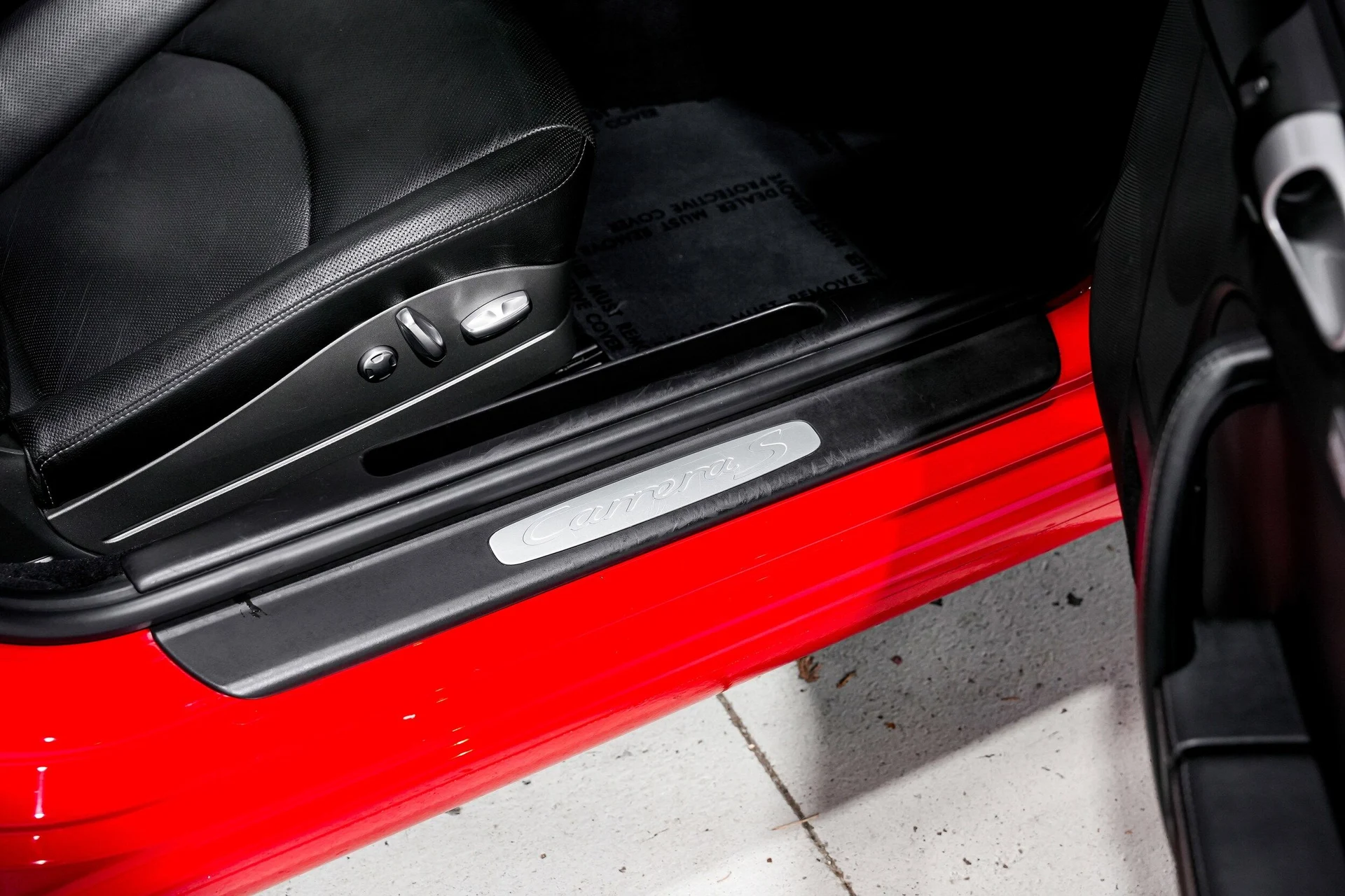 mph024_909433899_b7d3d85a4533d599e1b91dfadfe53af2x_32cc317618