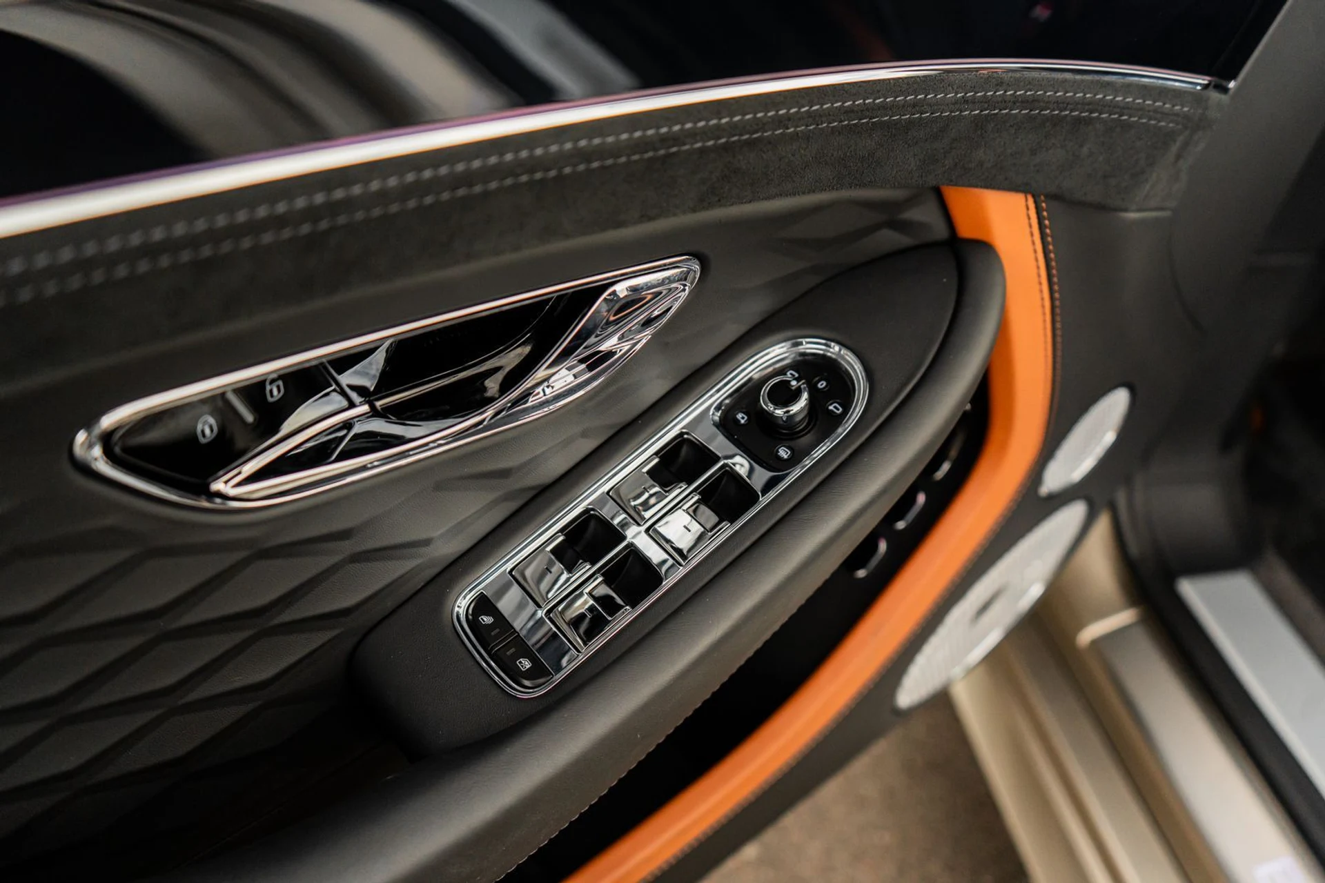 mph024_910189418_b5a3578a_a76e_40ba_9683_1c8eb9270b4b_fd583849b4