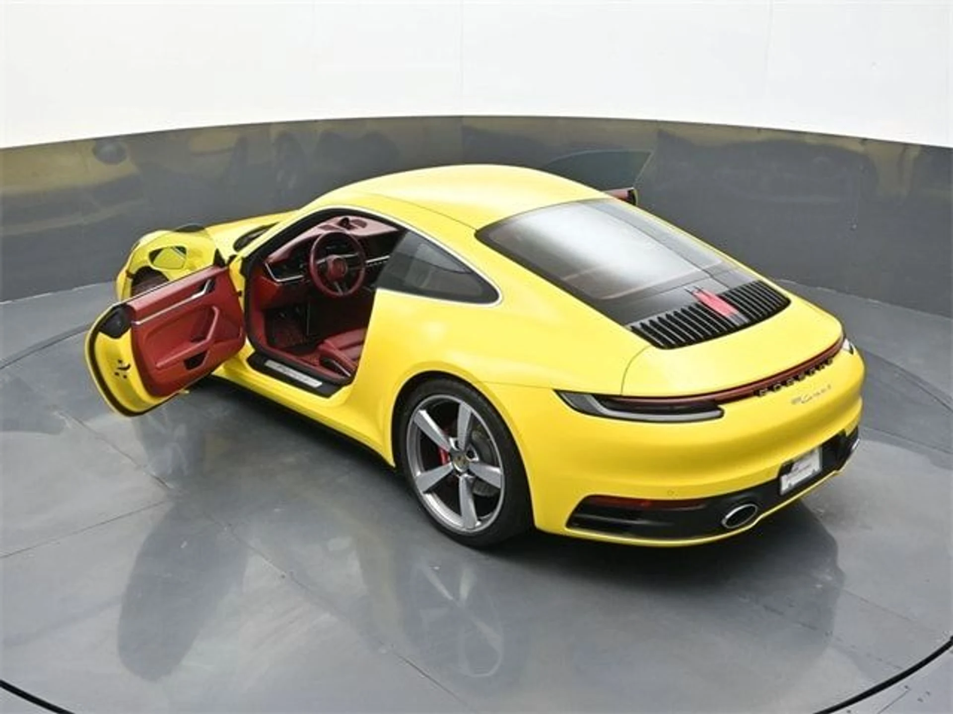 mph024_913710746_eb142a4fd8ce66b1bba89c770dfbcfcbx_25cf14eb32