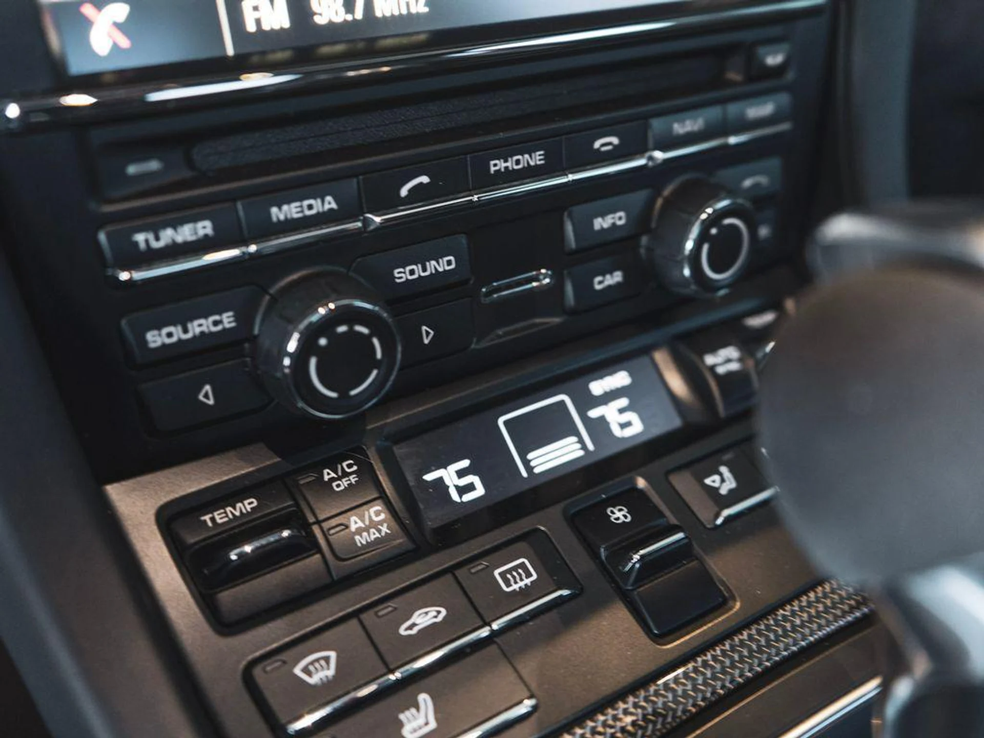 mph024_914781328_yuo8_Ko7h_YSE_Gr_C3_L2w0w6_Yeq_Mk_Q_3c619bbdf2