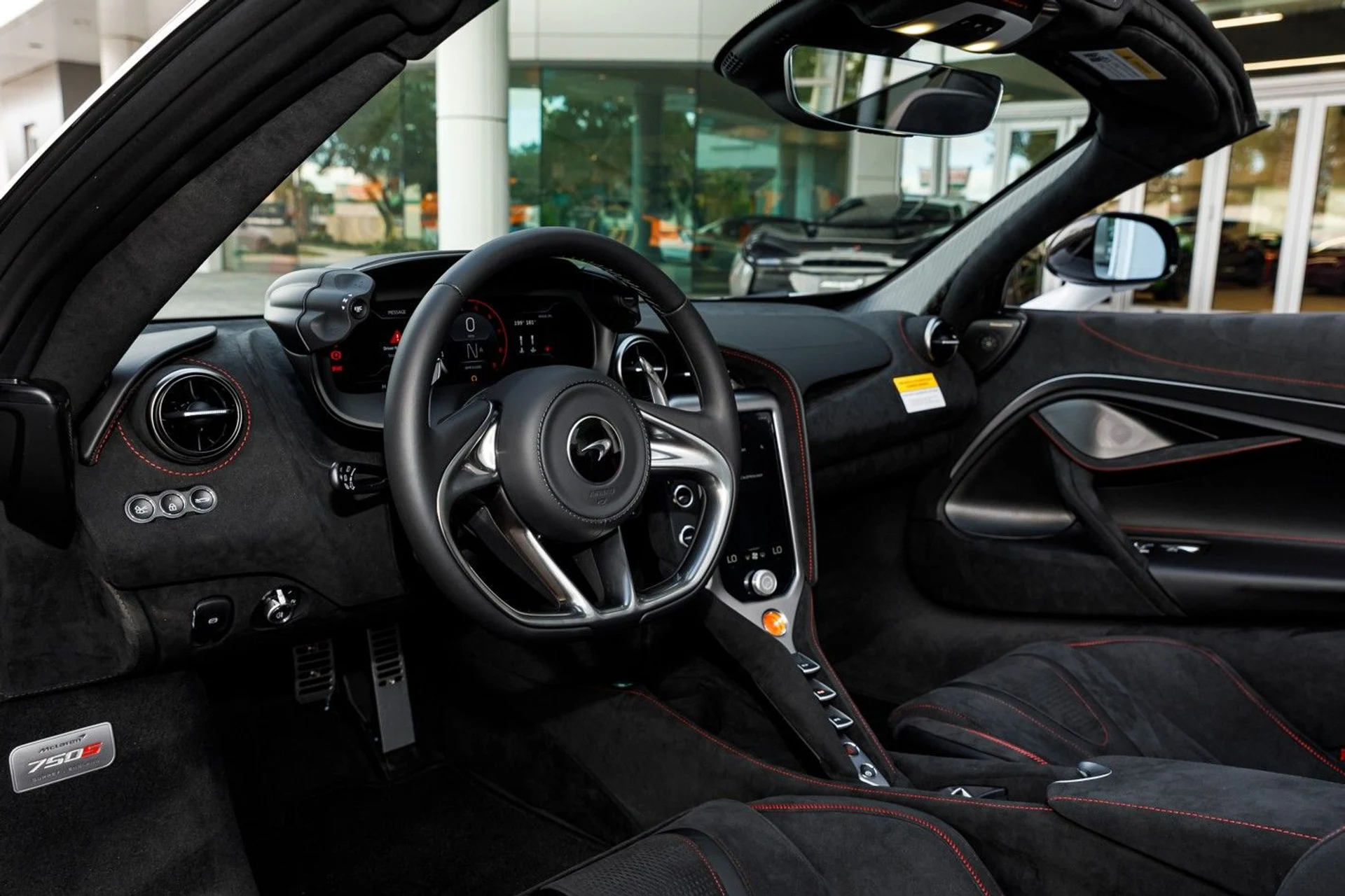 mph024_915605064_637_p25_l_6aeb593515