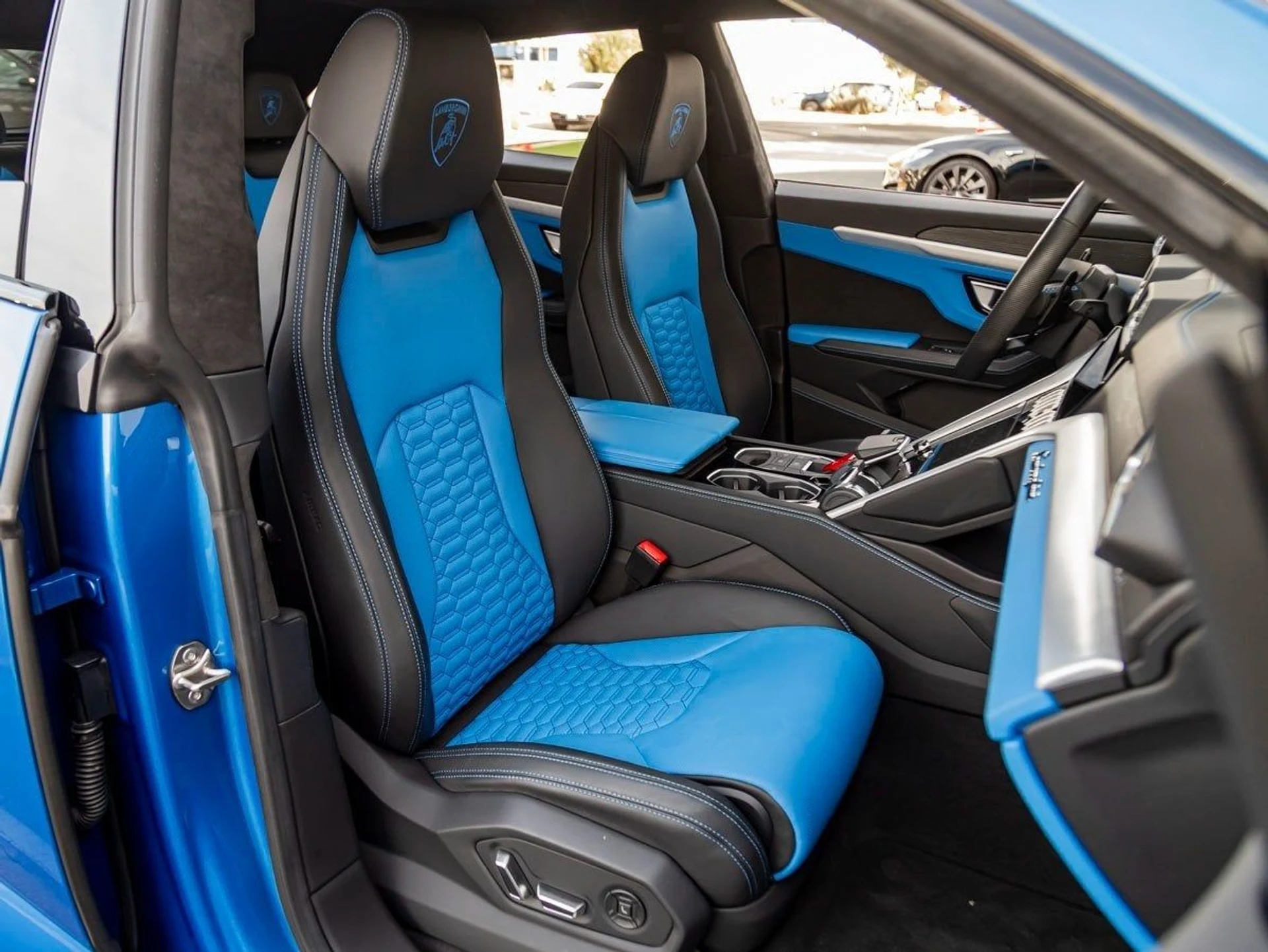 mph024_920227664_25_f580dc2c3e