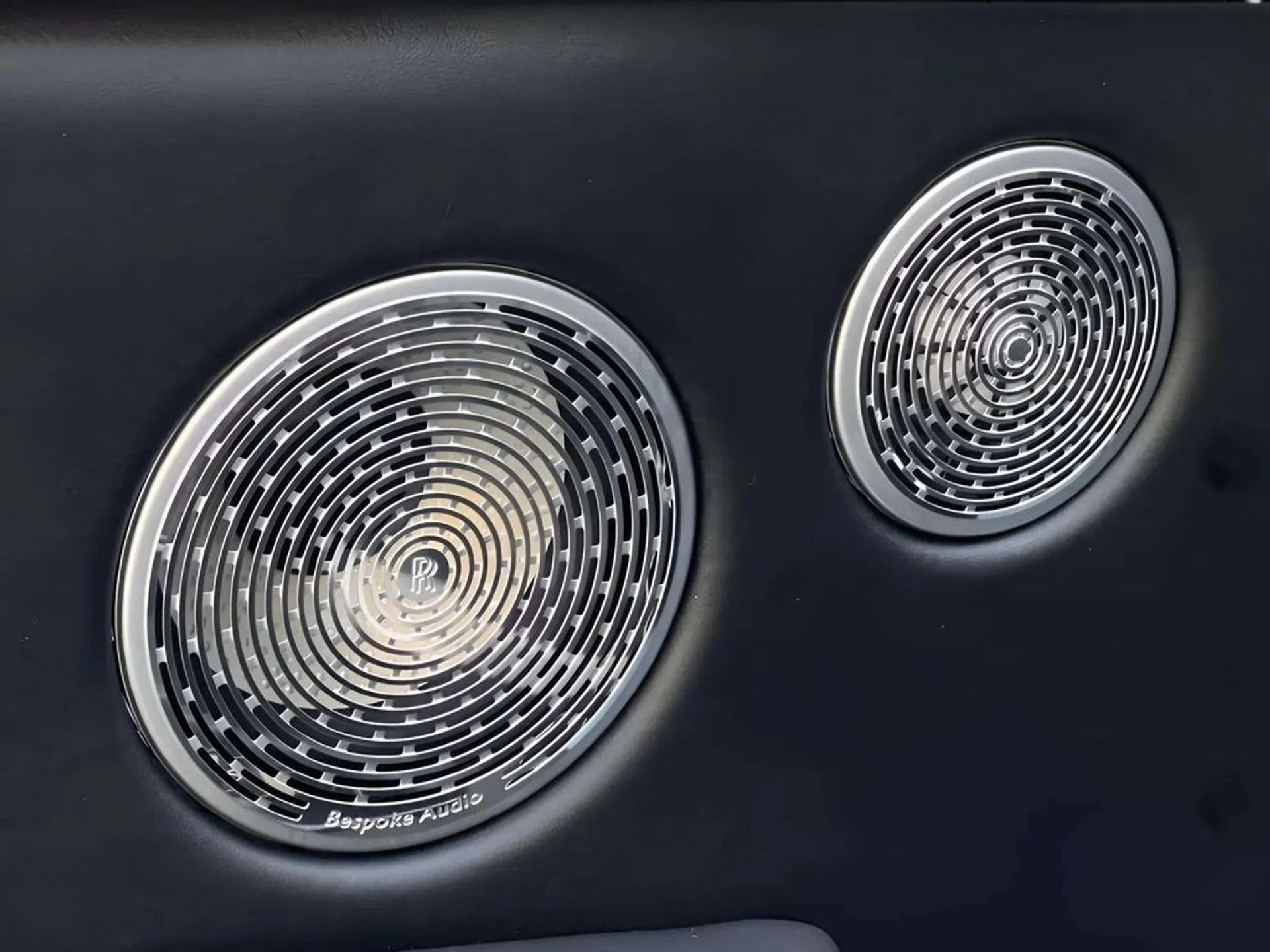 mph024_923718239_k8bsljvk9pruz332vi4jsams2e01_3f7e774e72