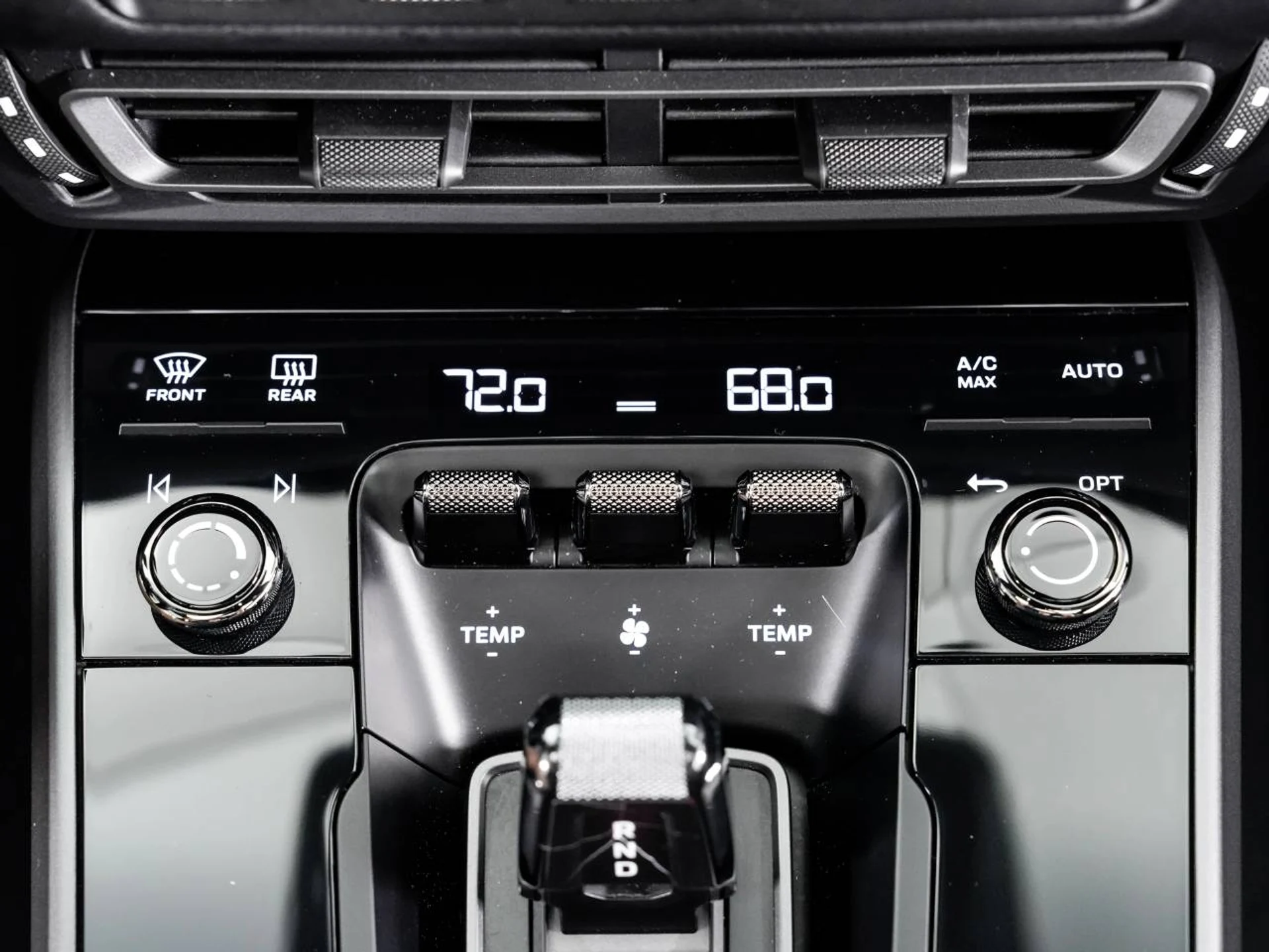 mph024_925344930_1280_cb156a3623