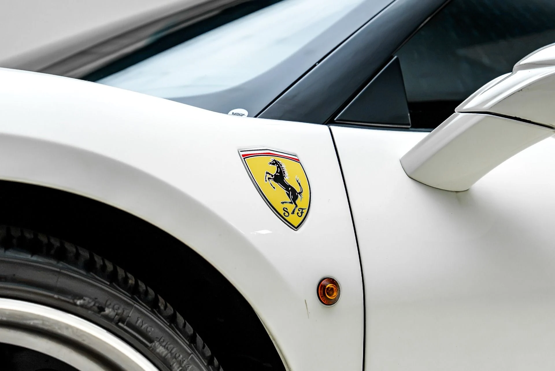mph024_928717549_Used_2017_Ferrari_488_Spider_1784937319_af6237ebe6