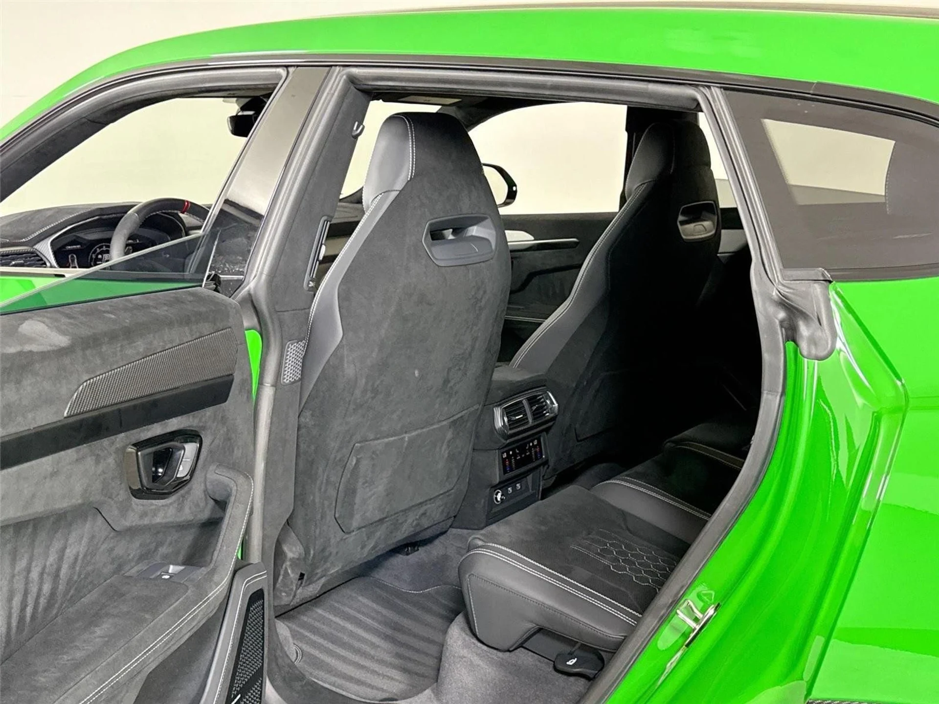 mph024_930475429_e13f798d37bb35c904b66f8cc712fe7a_56e1814c1d