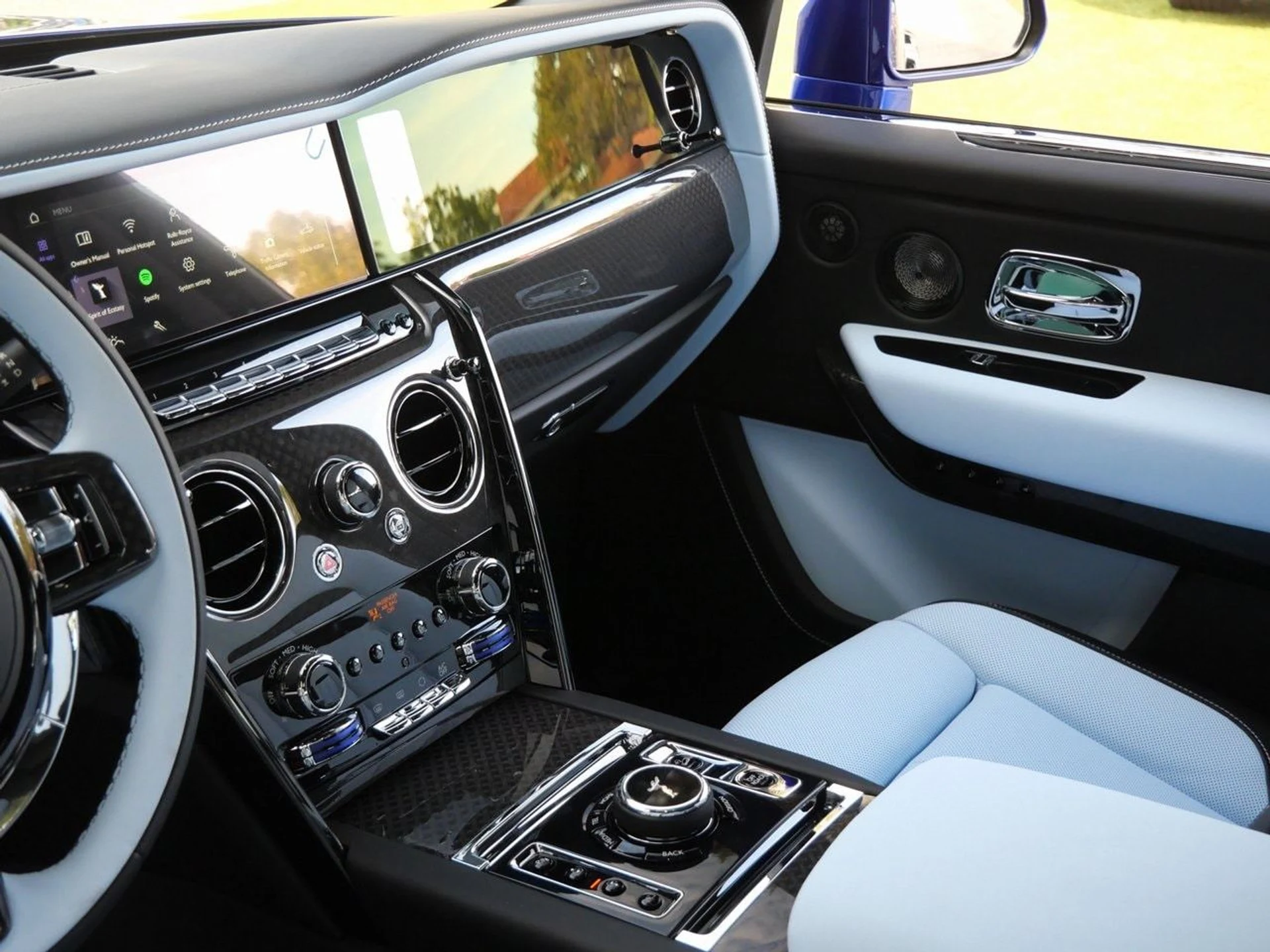 mph024_931174171_afa3f510601ba8cbc1cb46490776a7d2x_2fb4e741eb