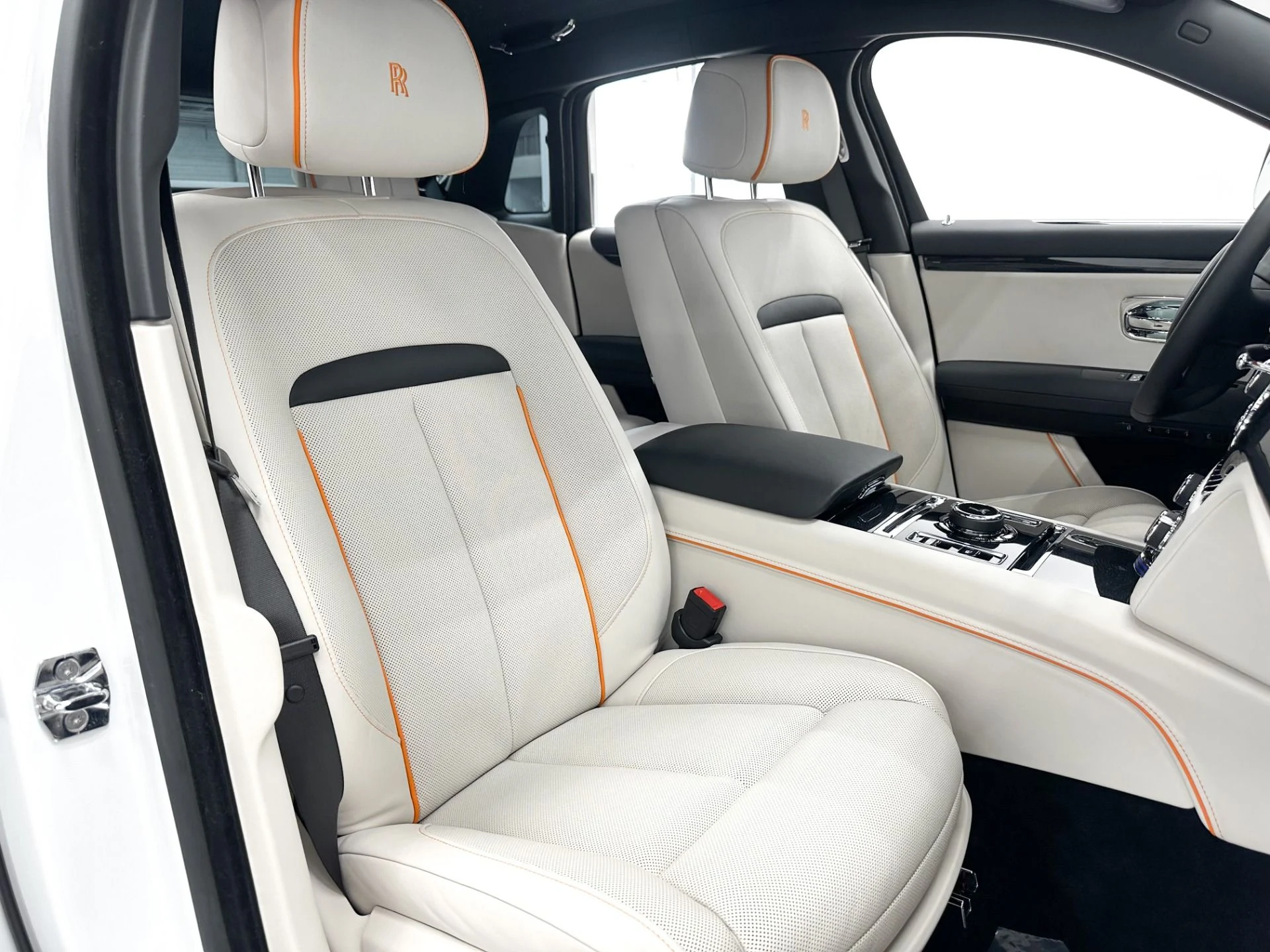 mph024_931752806_Used_2021_Rolls_Royce_Ghost_The_GHOST_Package_Bespoke_Audio_Rear_Seat_Entertainment_1772048409_196afc836b