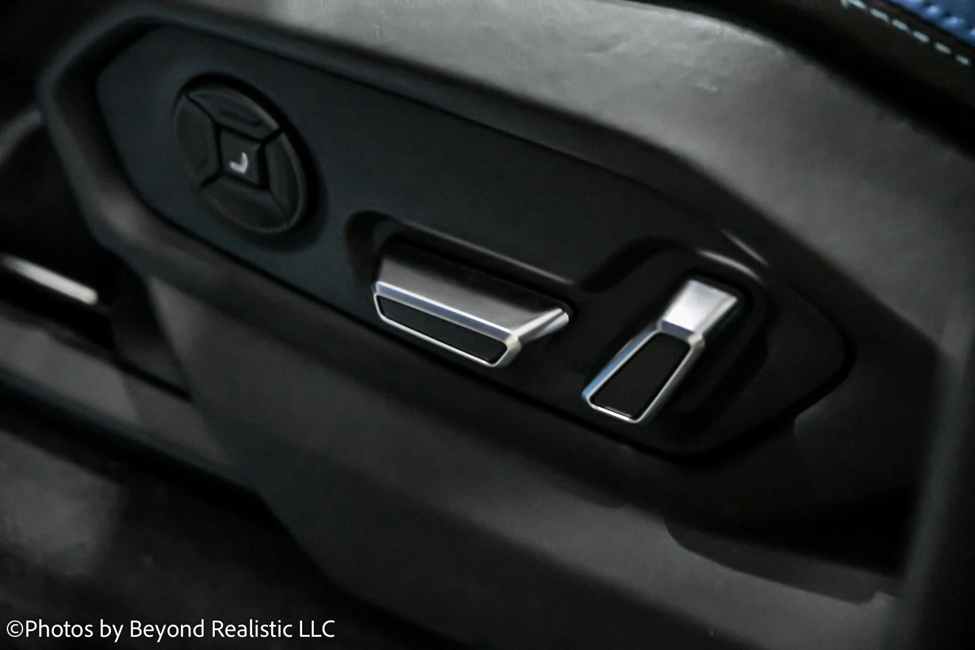 mph024_941390996_Used_2023_Lamborghini_Urus_S_1766137478_2213de5639