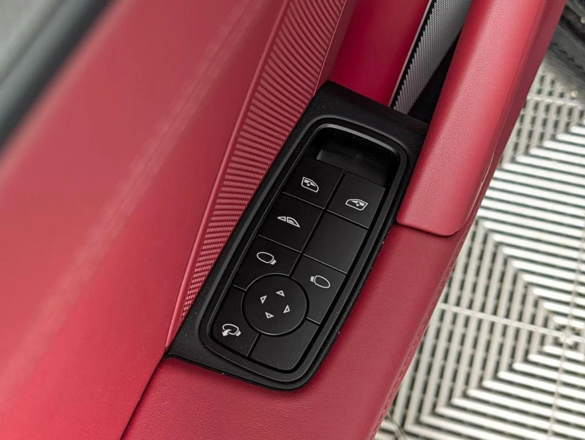 mph024_941700023_ac_Grnu_O_38r_QUG_h_iys33_C_Rk_Q_cddb356178