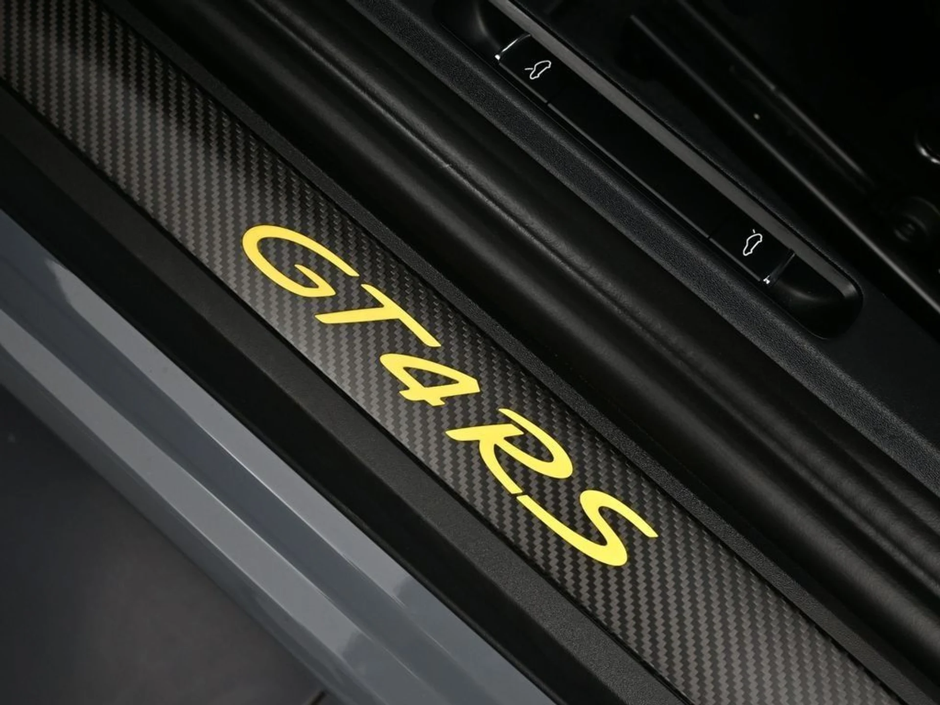 mph024_948995517_1d33d5691c973e404f00093ccd75ca0cx_bdf292369d