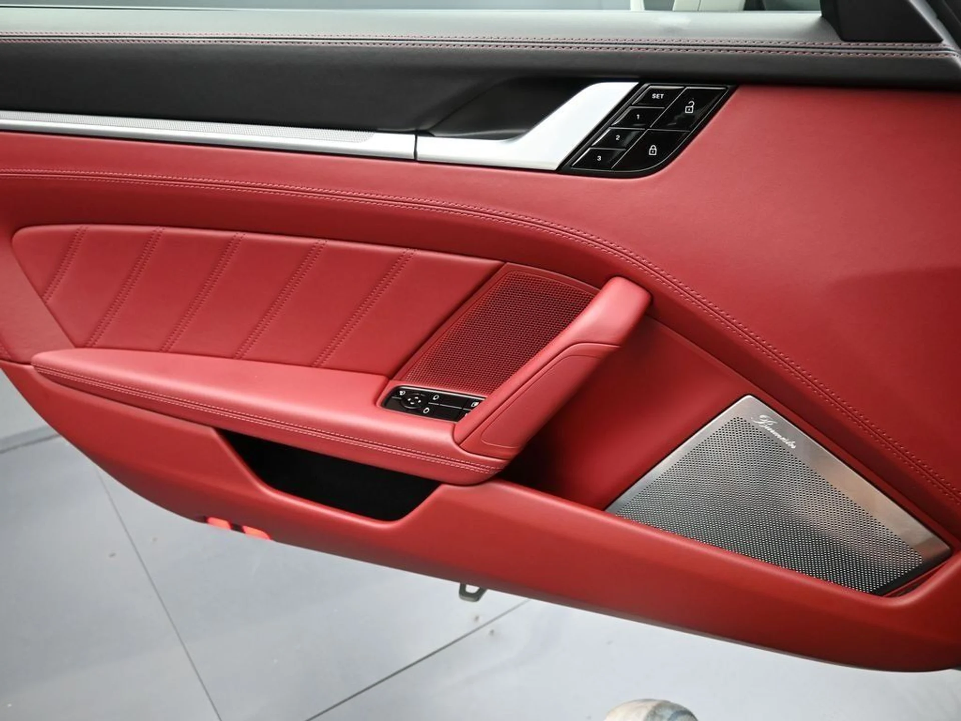 mph024_949065314_075c20d3fec1417c2b37a3fa7c4d6536_3fc45be441