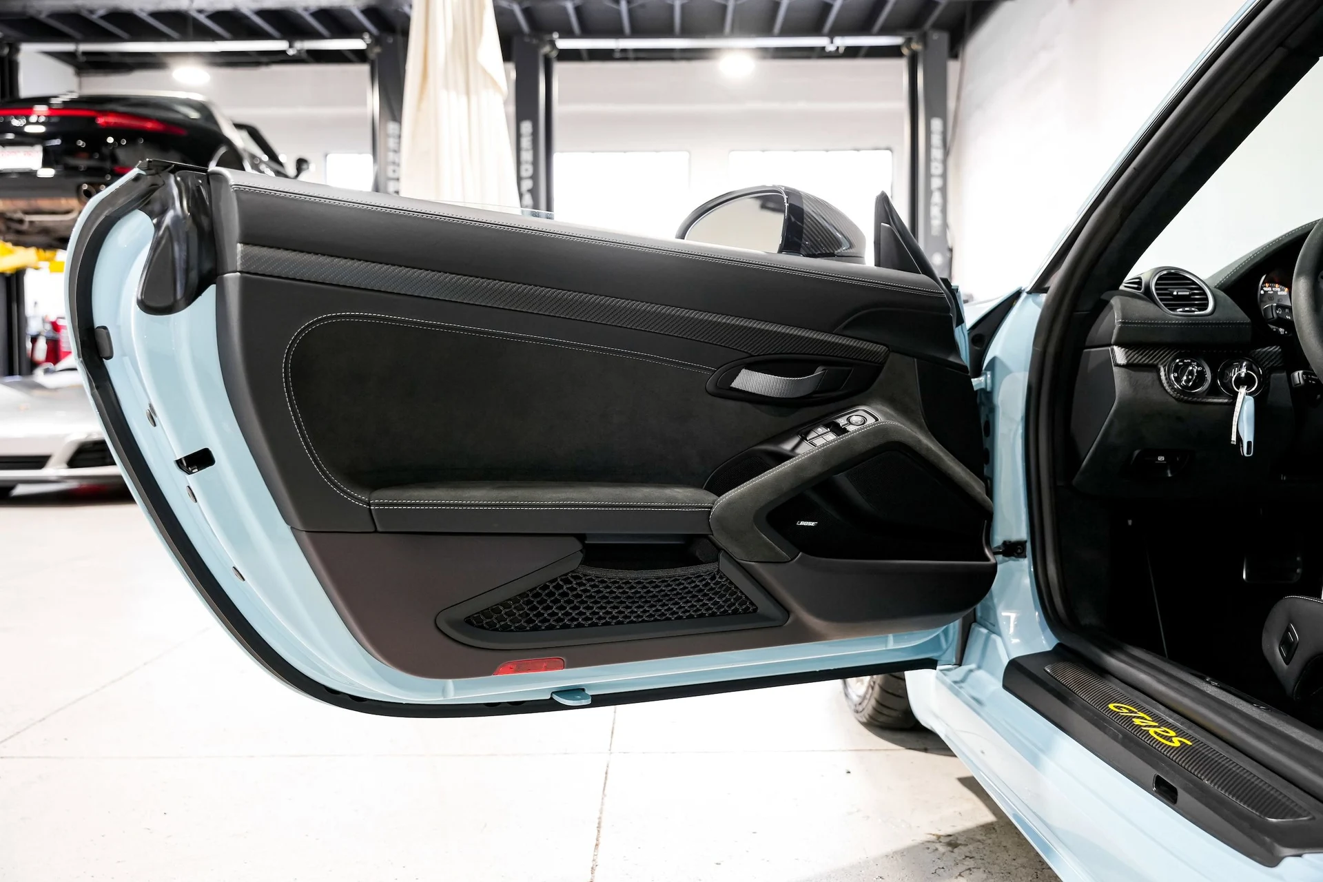 mph024_955327602_1e65a3b17659c5530fd943a8b8792eacx_0a45ed3836