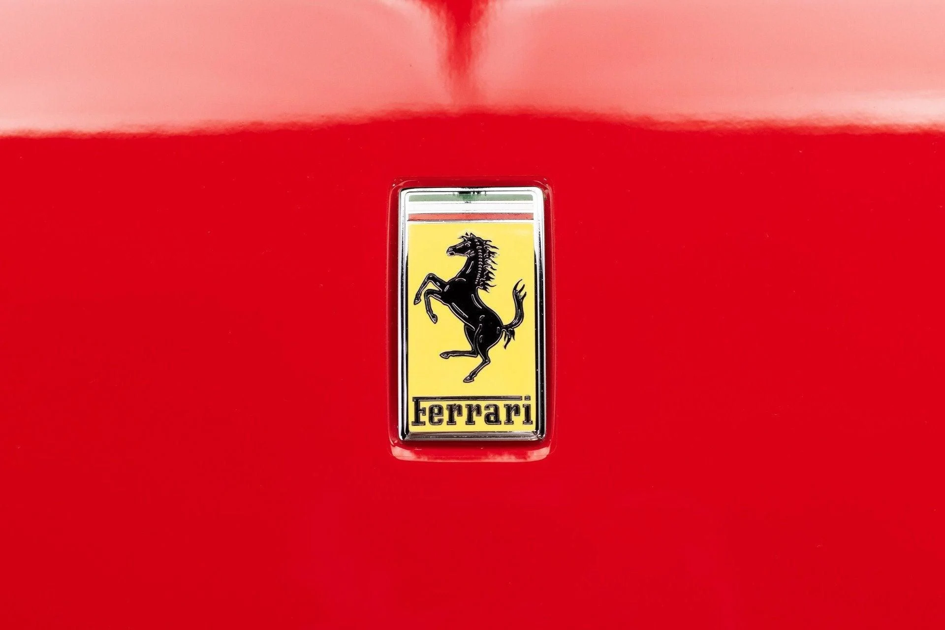 mph024_960579707_Used_2020_Ferrari_488_Pista_Spider_1782826879_93ef332123