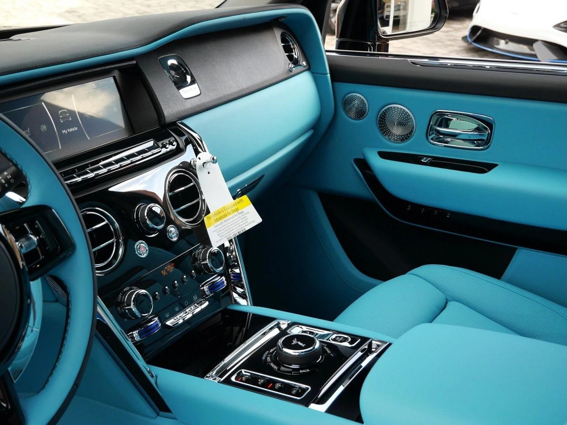 mph024_963611561_94be328ab895854a9777d2a14216e0acx_c5b21c618c