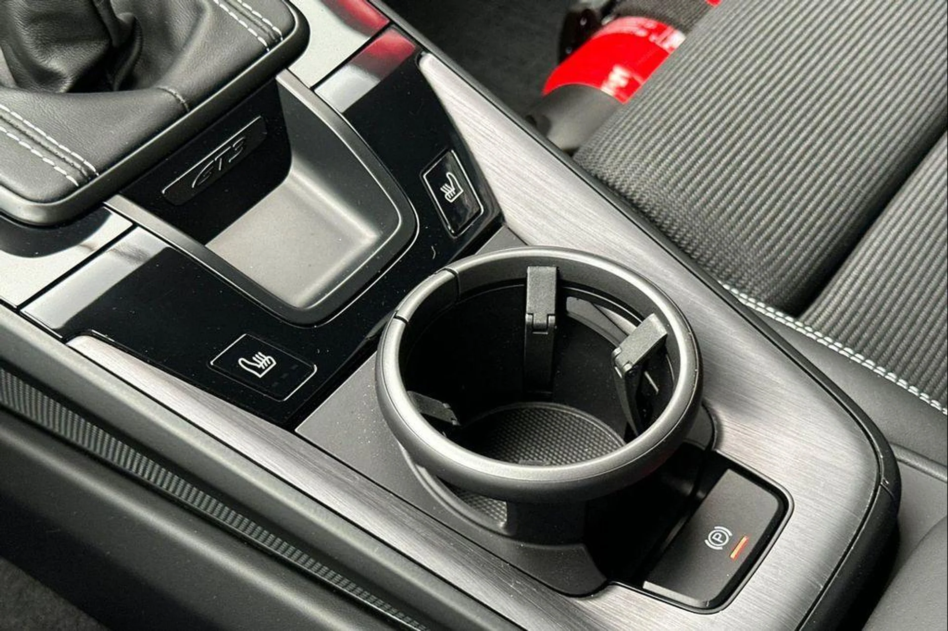 mph024_967691827_ez_I_Kg_Sb_Vdcfr6k_Rx1m_Y3_Wf_F_Xzk_9adb8e0d6f