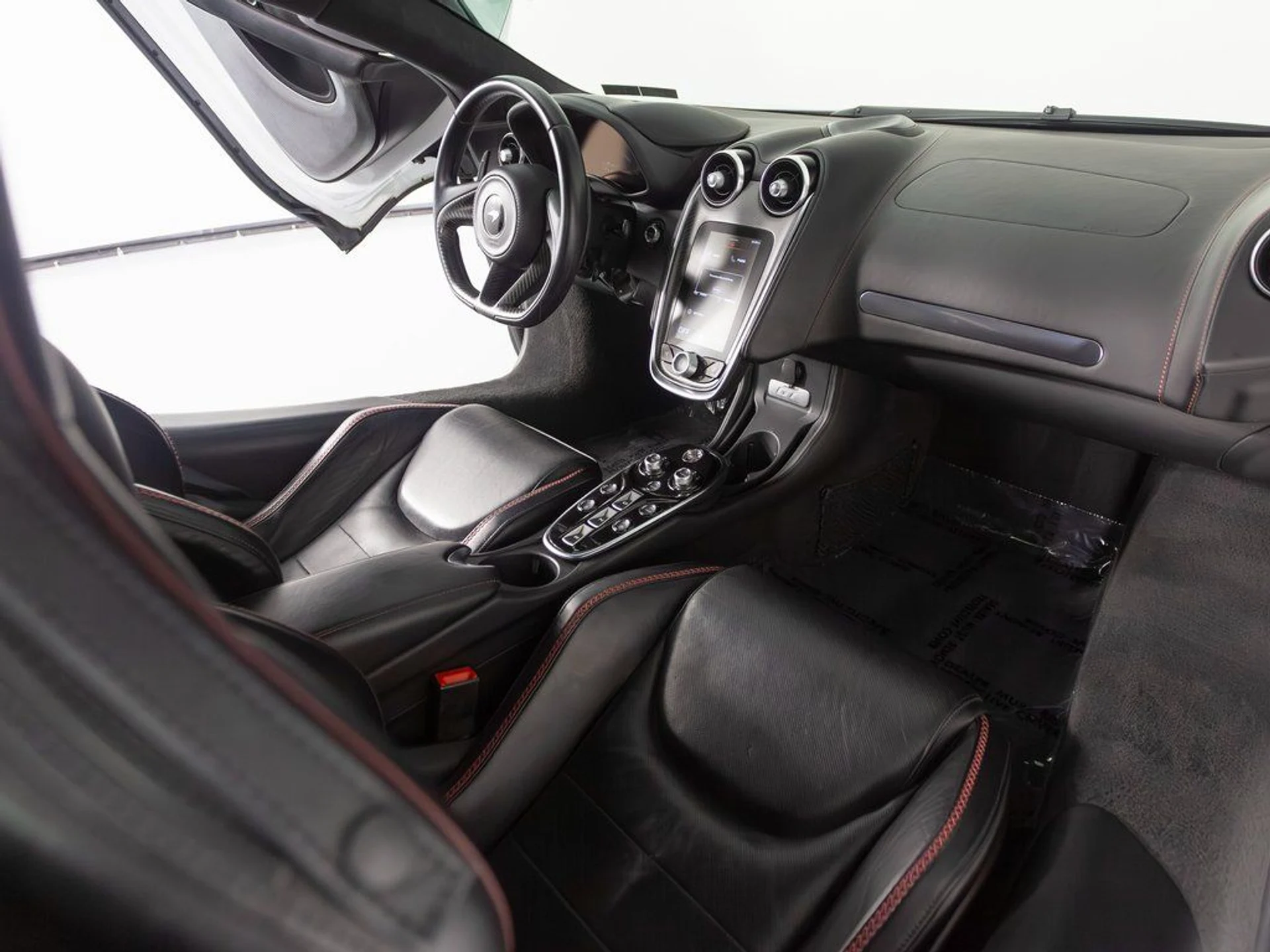 mph024_968117191_eca6809a8c9fe3403fc880417f802b61x_81d1072450