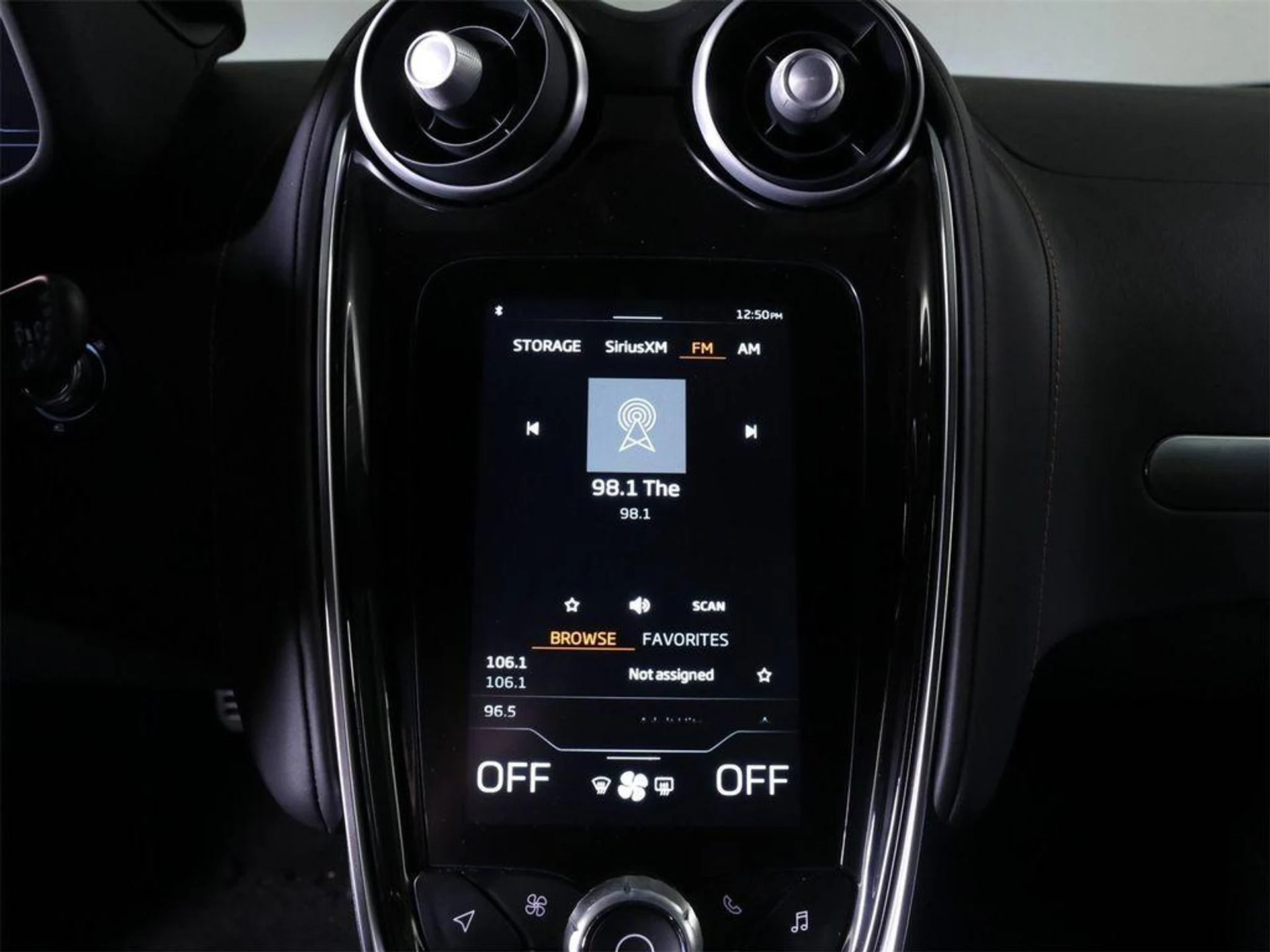 mph024_973823970_Zdc9_V9nv_J2_Mr_X03_NZ_Nv_CO_23_NXAI_c53b624ba0