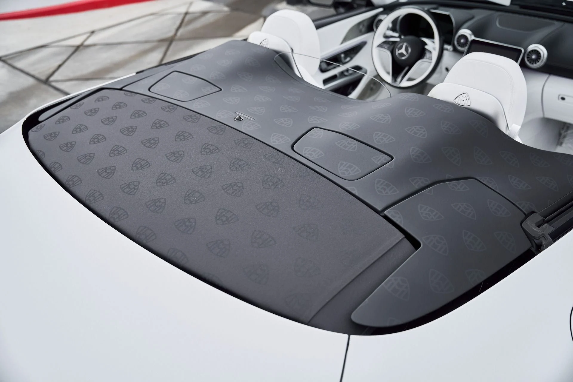 mph024_975843892_Used_2026_Mercedes_Benz_SL_Class_Maybach_SL_680_1767218091_d904513995