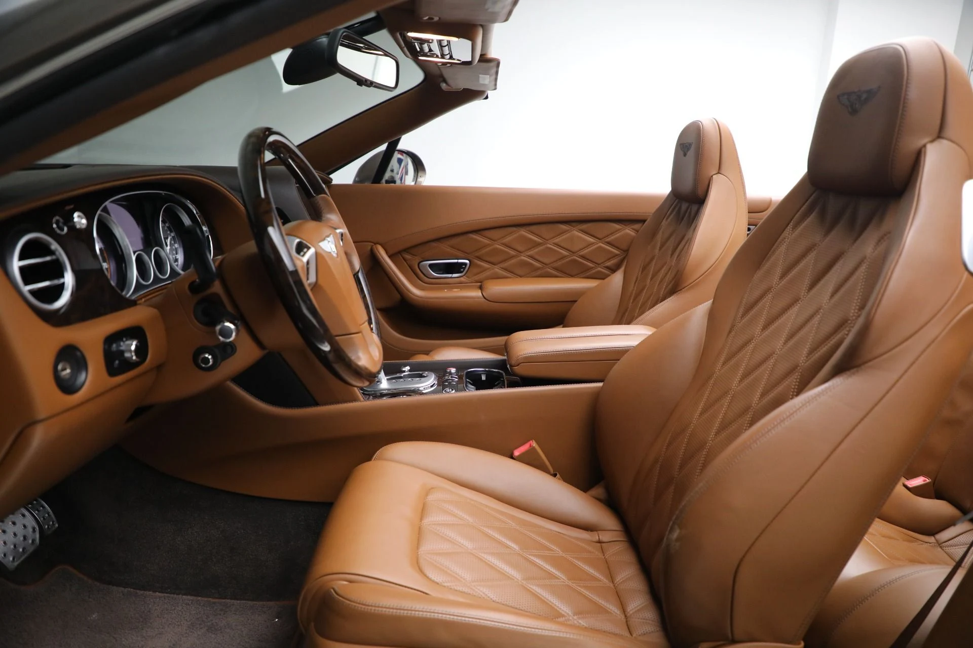 mph024_976815640_Used_2015_Bentley_Continental_GT_1761073596_43dfaad87c