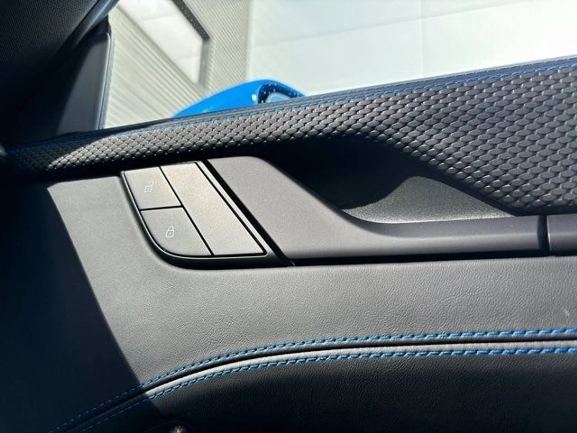 mph024_980433026_8b23c35678e3df0c1356665db5e6eec5x_75609dfddd