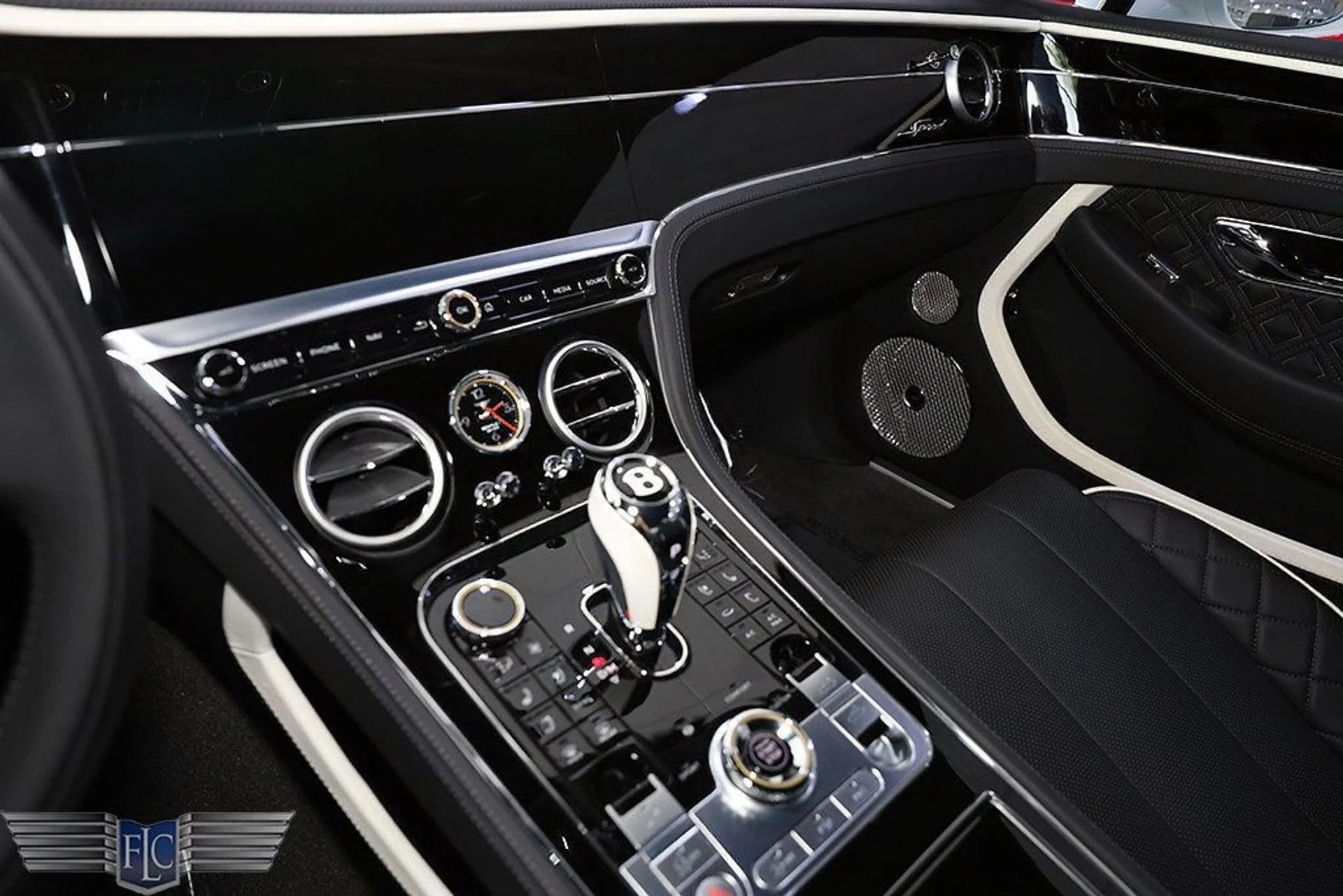 mph024_983129501_used_2024_bentley_continental_gtspeedconvertible_6305_22967933_25_1024_d3bcb03a8b