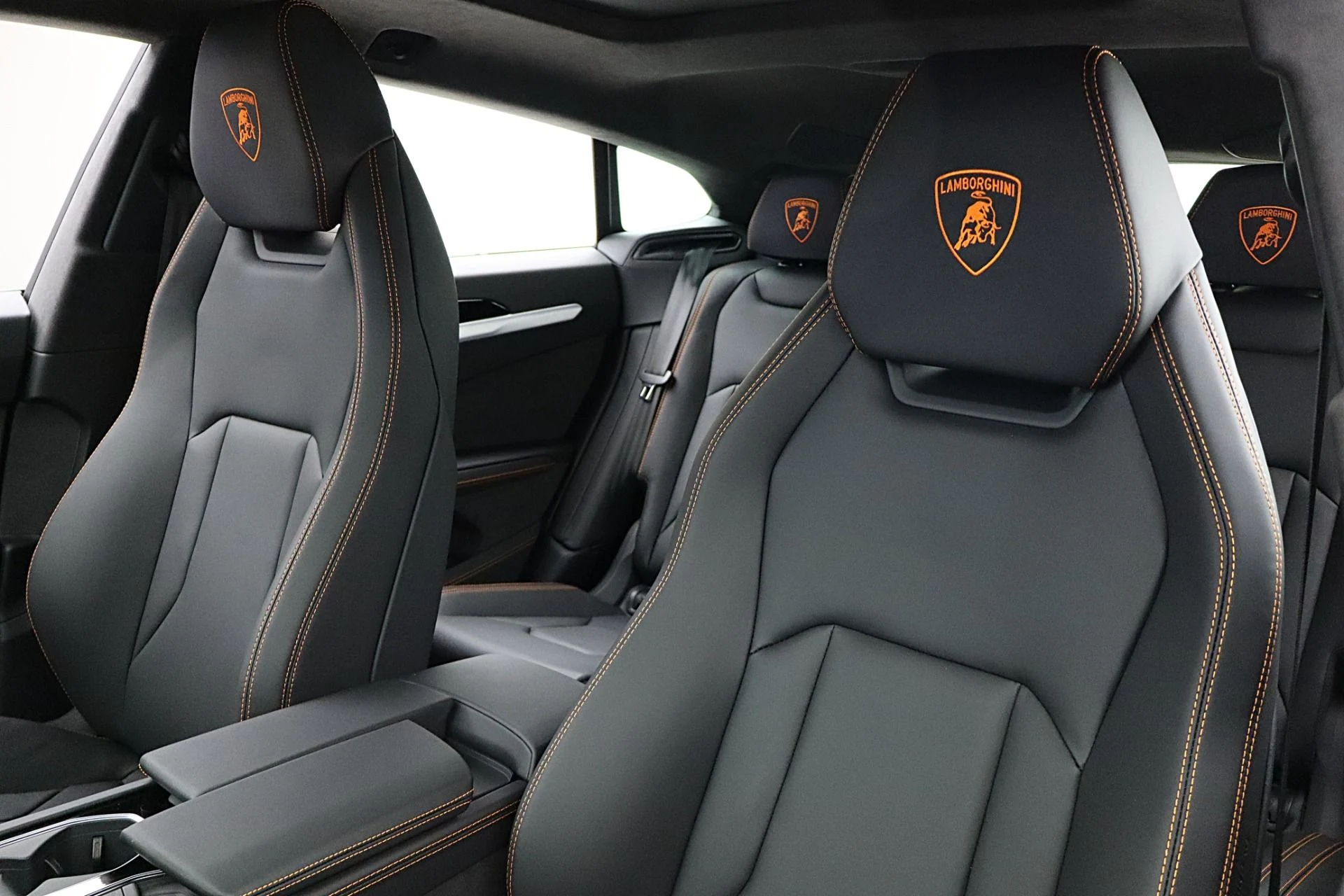 mph024_98718664_New_2026_Lamborghini_Urus_SE_d78e08c7ca