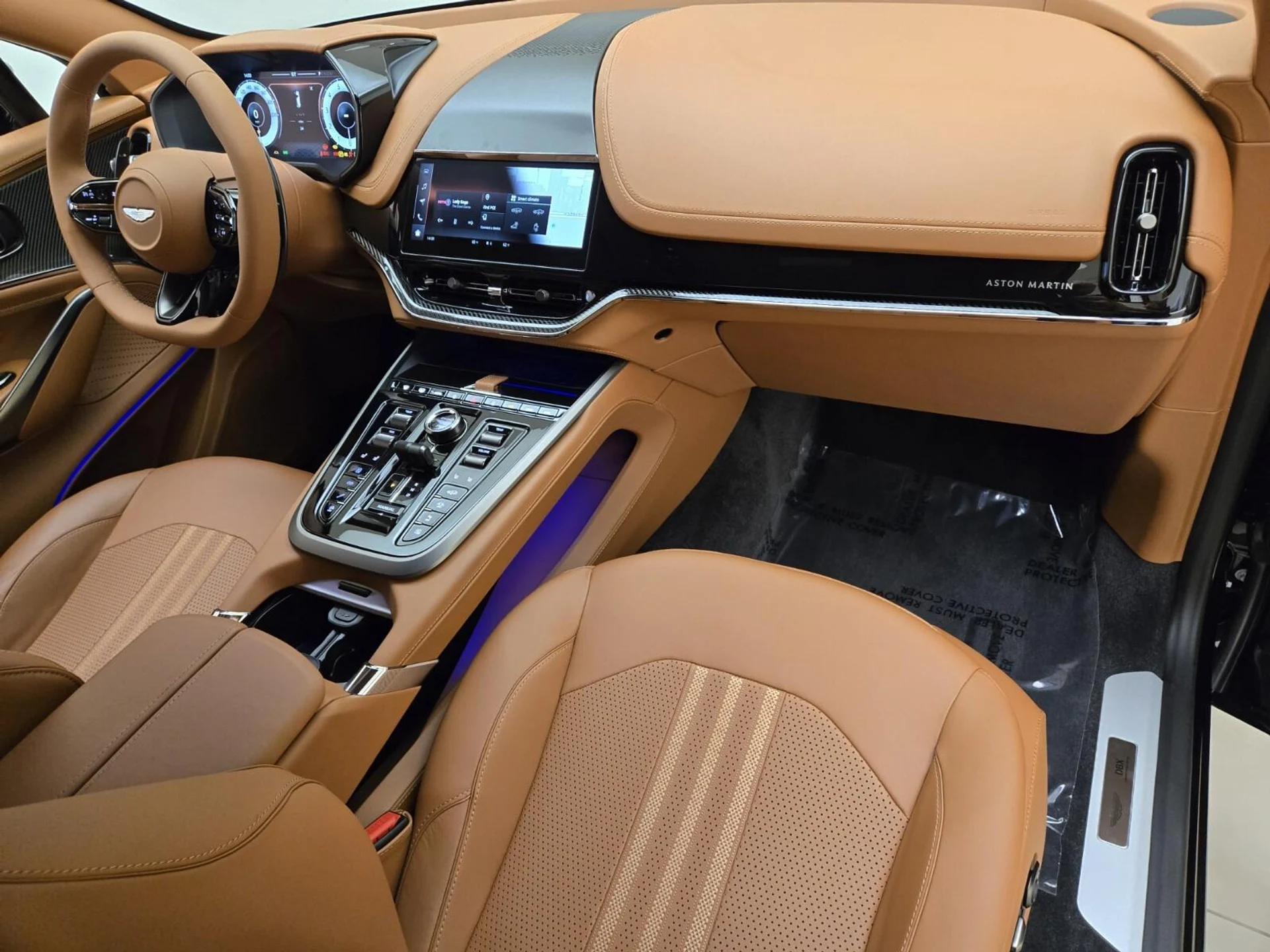 mph024_988880978_New_2026_Aston_Martin_DBX_707_1761716906_c03ff582a5