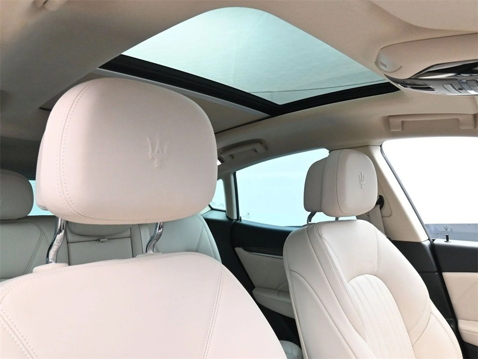 mph024_993035101_881aea4689d934dea05596a52be556f5_5eb4ad3836