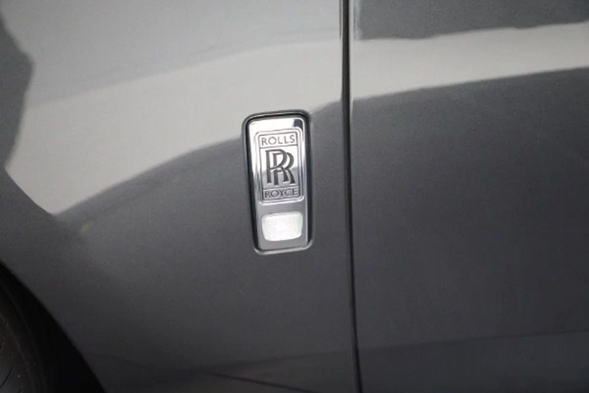 mph024_996477556_Used_2024_Rolls_Royce_Ghost_19dd011dbe