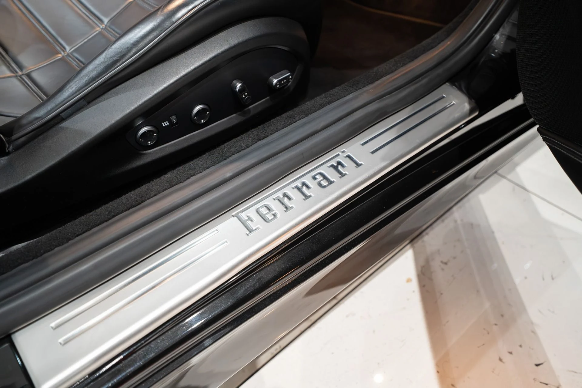 mph024_996750051_13472_p25_l_466fffedfc