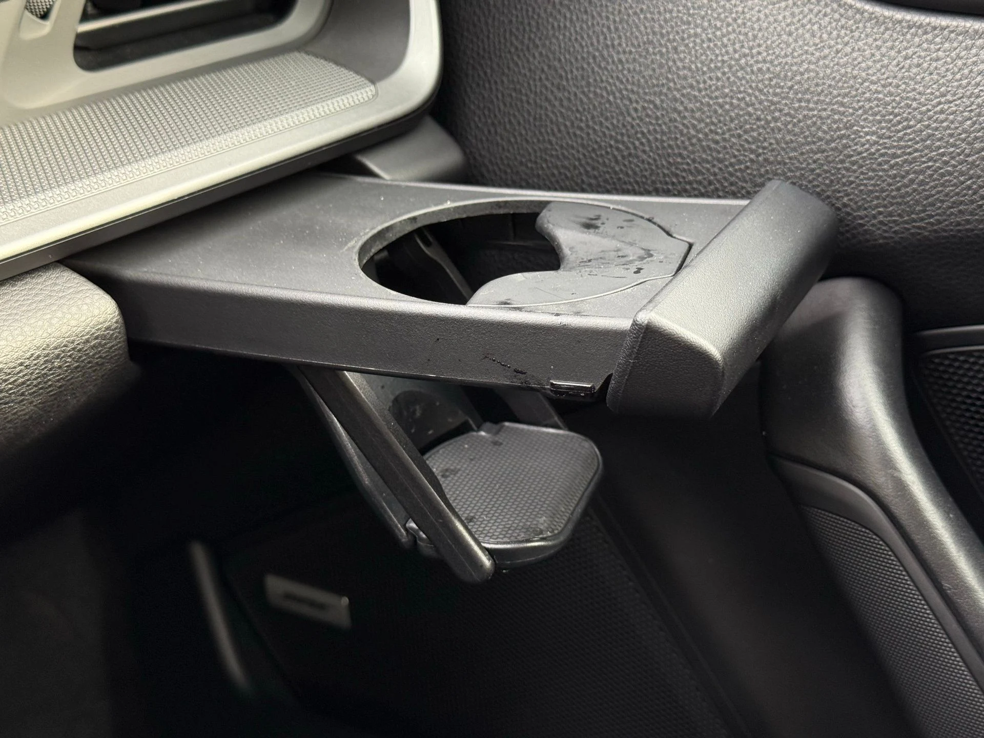 mph025_1003120252_c56195885022d4bd34879d7ae6644b6c_aad0b29937