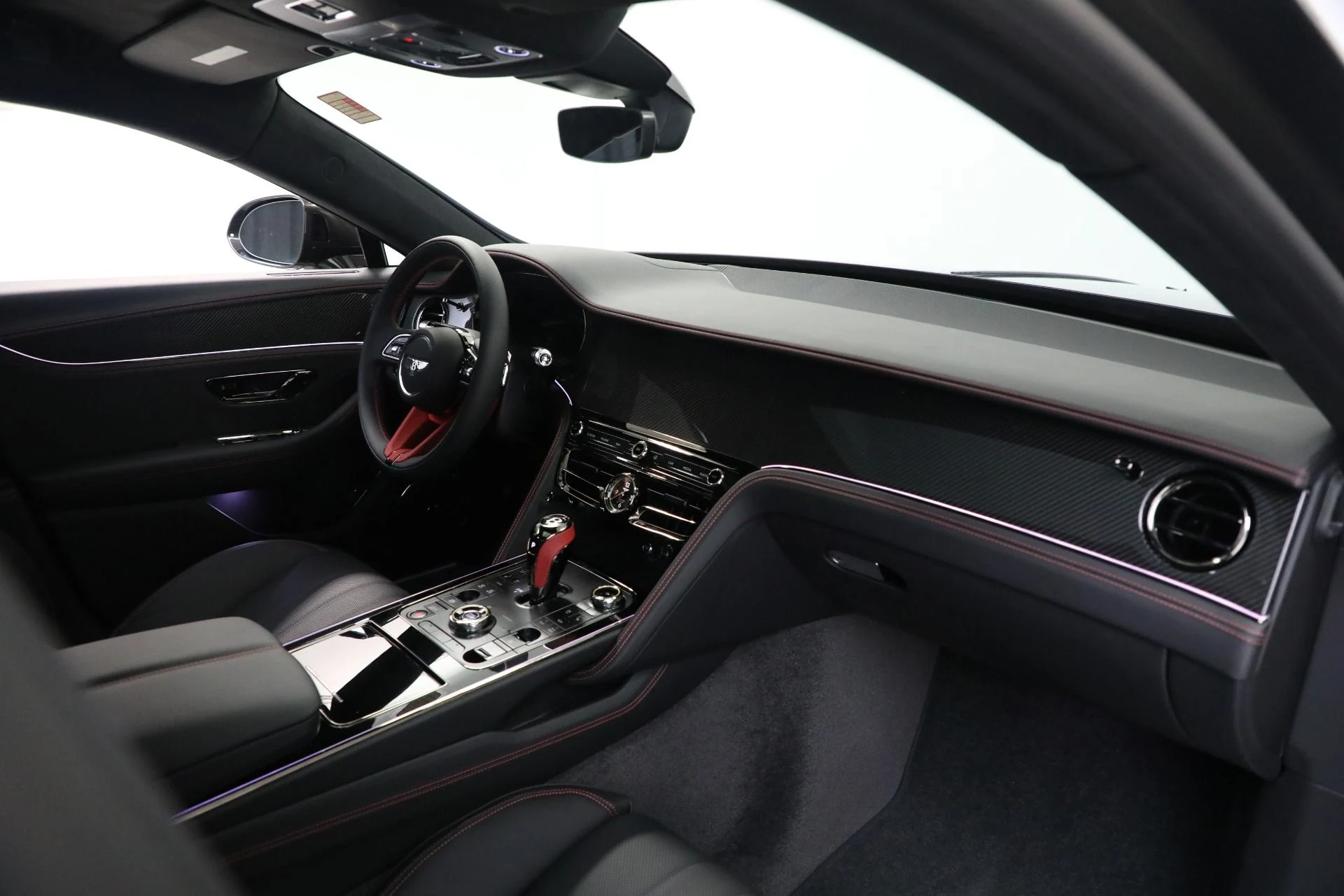 mph025_1008740104_New_2025_Bentley_Flying_Spur_Black_Edition_22122c0b27