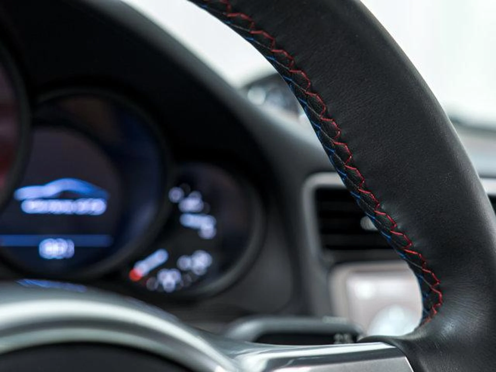 mph025_1017819928_7_O_Dr0x_Xn3f_An_Js8p_Gt_N_Qf_Ovuy_Q_4976630b46